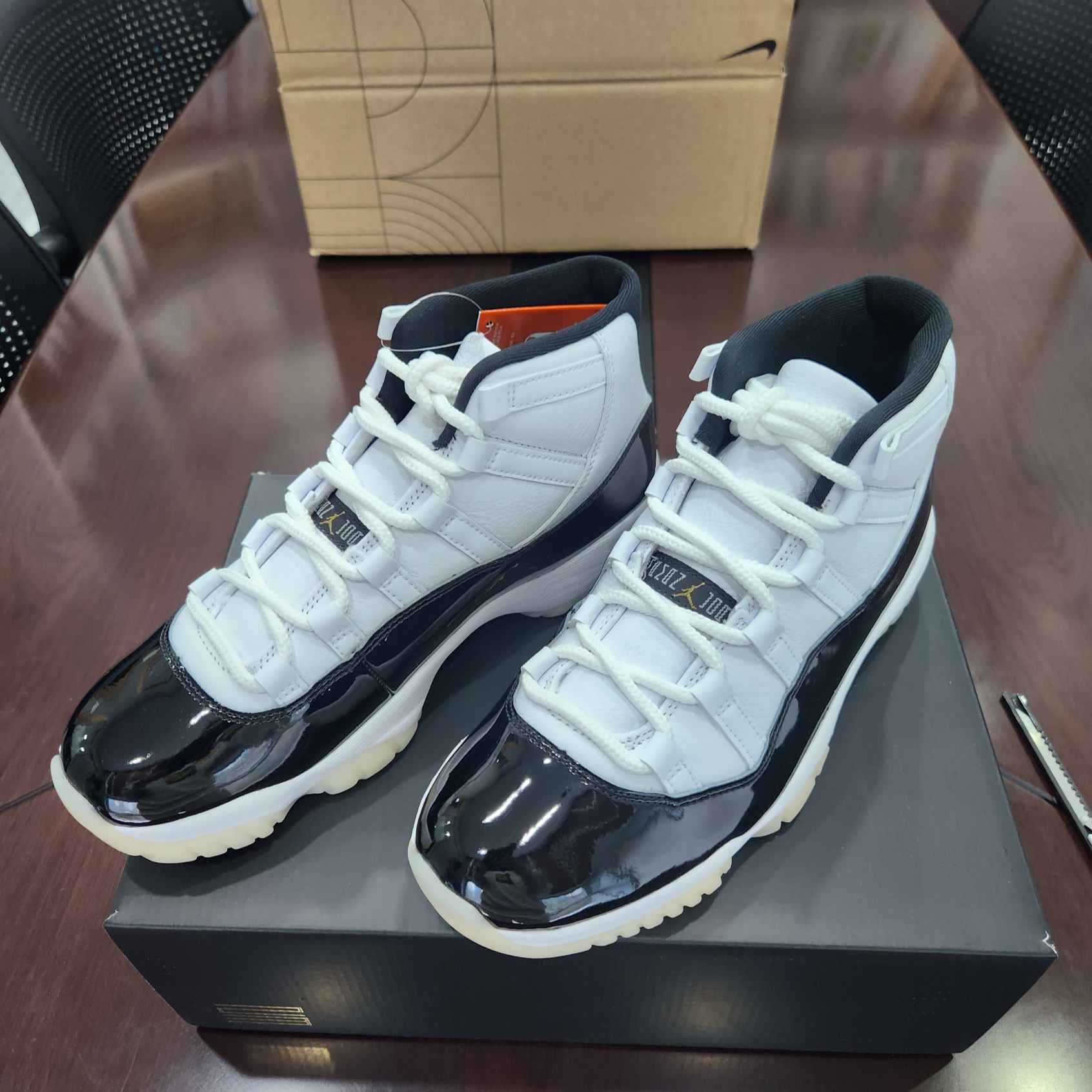 Jordan 11 Retro Gratitude 착용 스타일 - 2