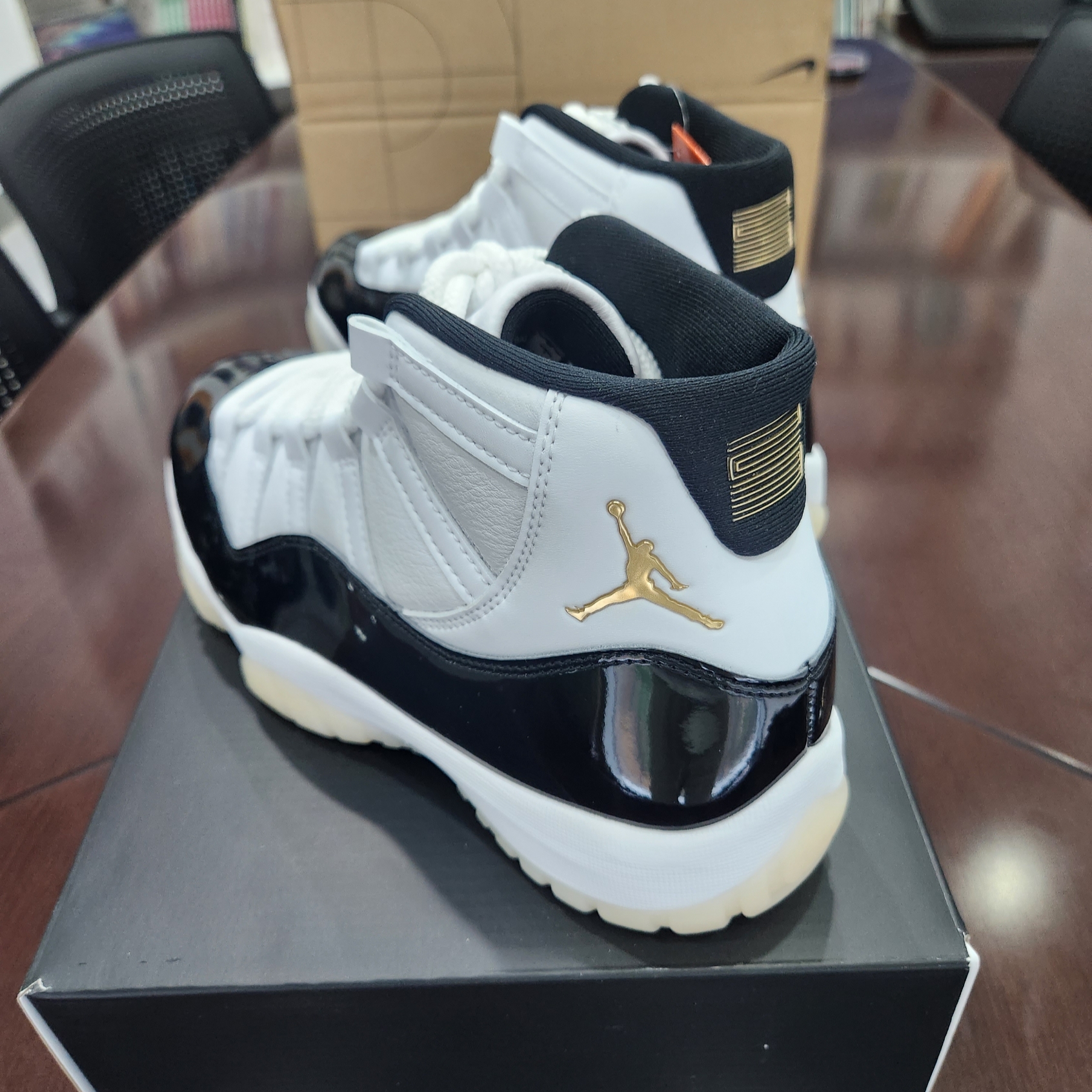 Jordan 11 Retro Gratitude 착용 스타일 - 4