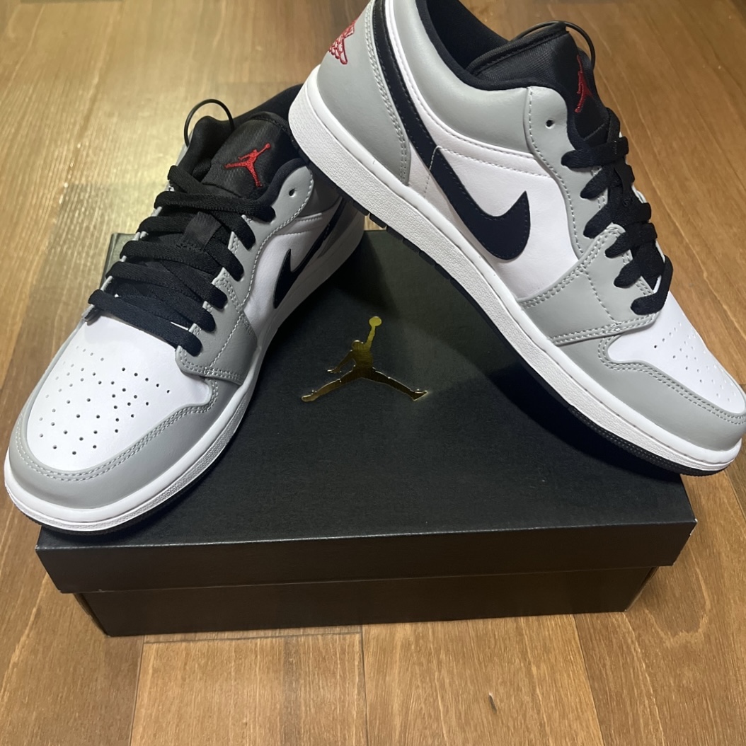 Jordan 1 Low Light Smoke Grey 착용 스타일