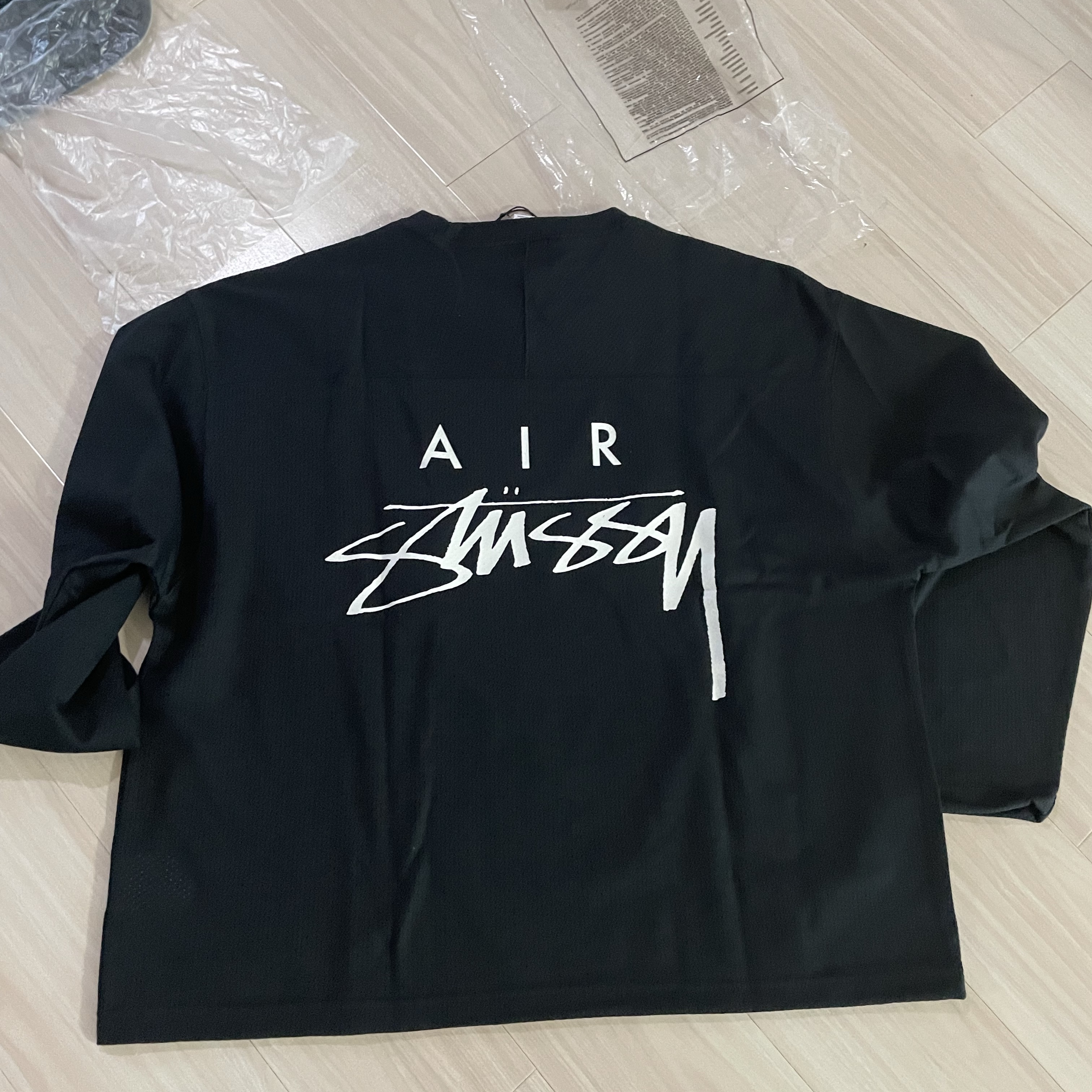 Nike x Stussy Long Sleeve Top Black (FJ9164-010) 착용 스타일