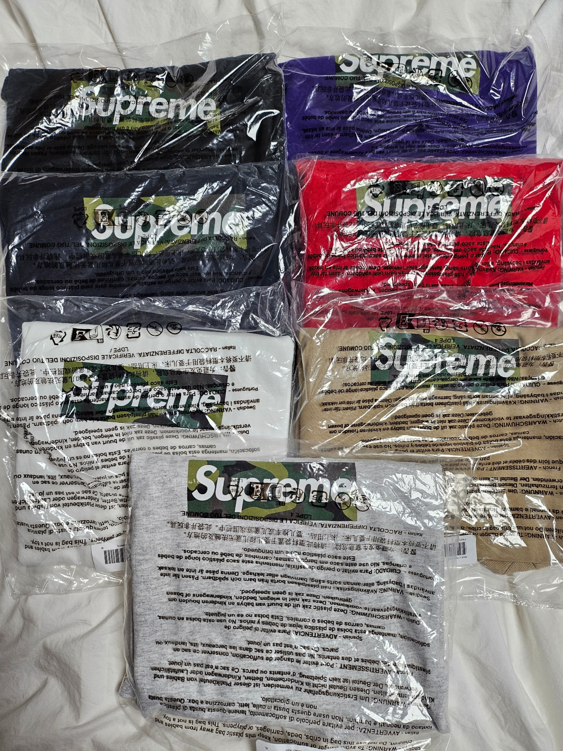 Supreme Box Logo T-Shirt White - 23FW, Supreme Box Logo T-Shirt Navy - 23FW 착용 스타일