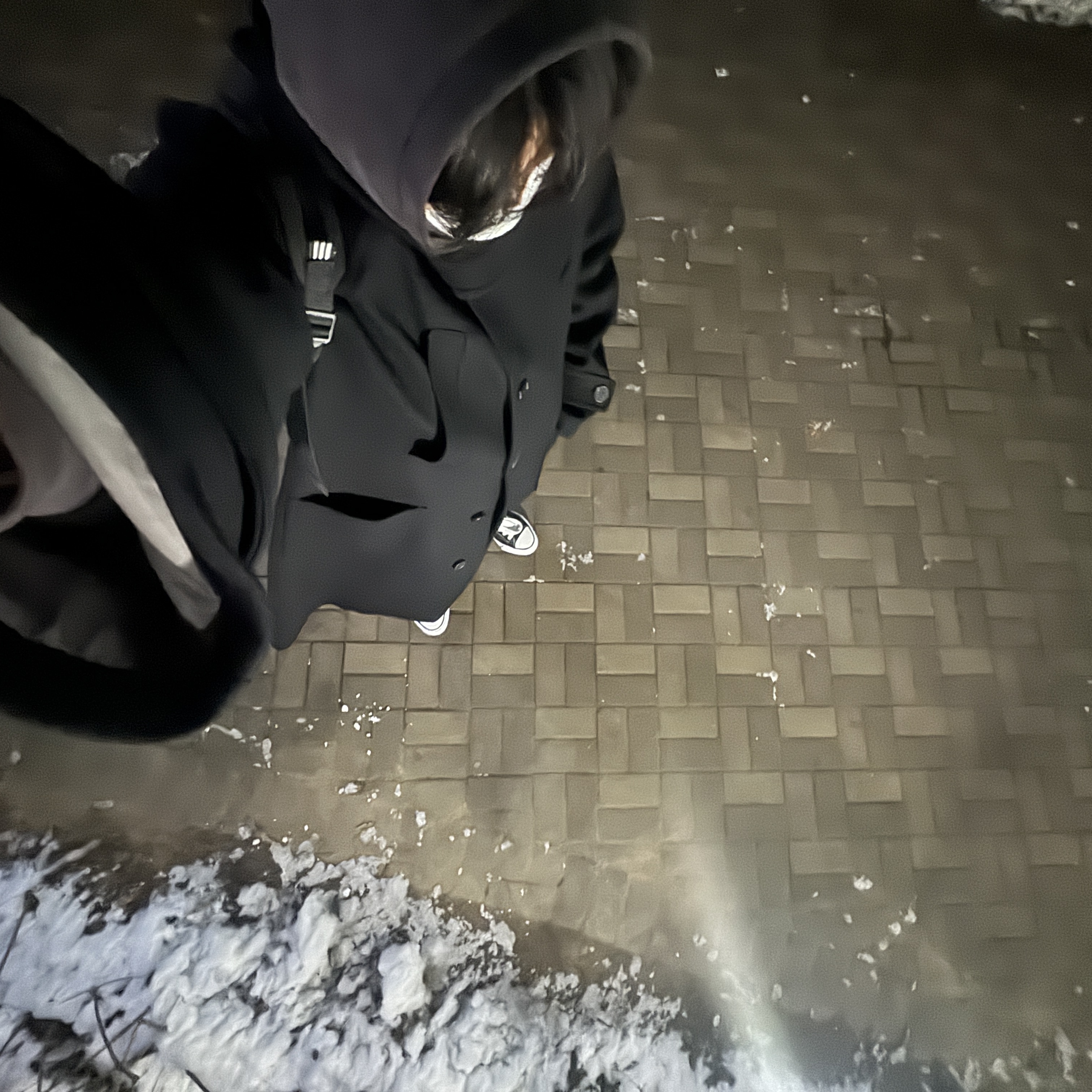 Yeezy Gap Engineered By Balenciaga Dove Shrunken Hoodie Black, Undermycar Legion.02 Balmacaan Oversized Wool Coat Black 착용 스타일 - 4