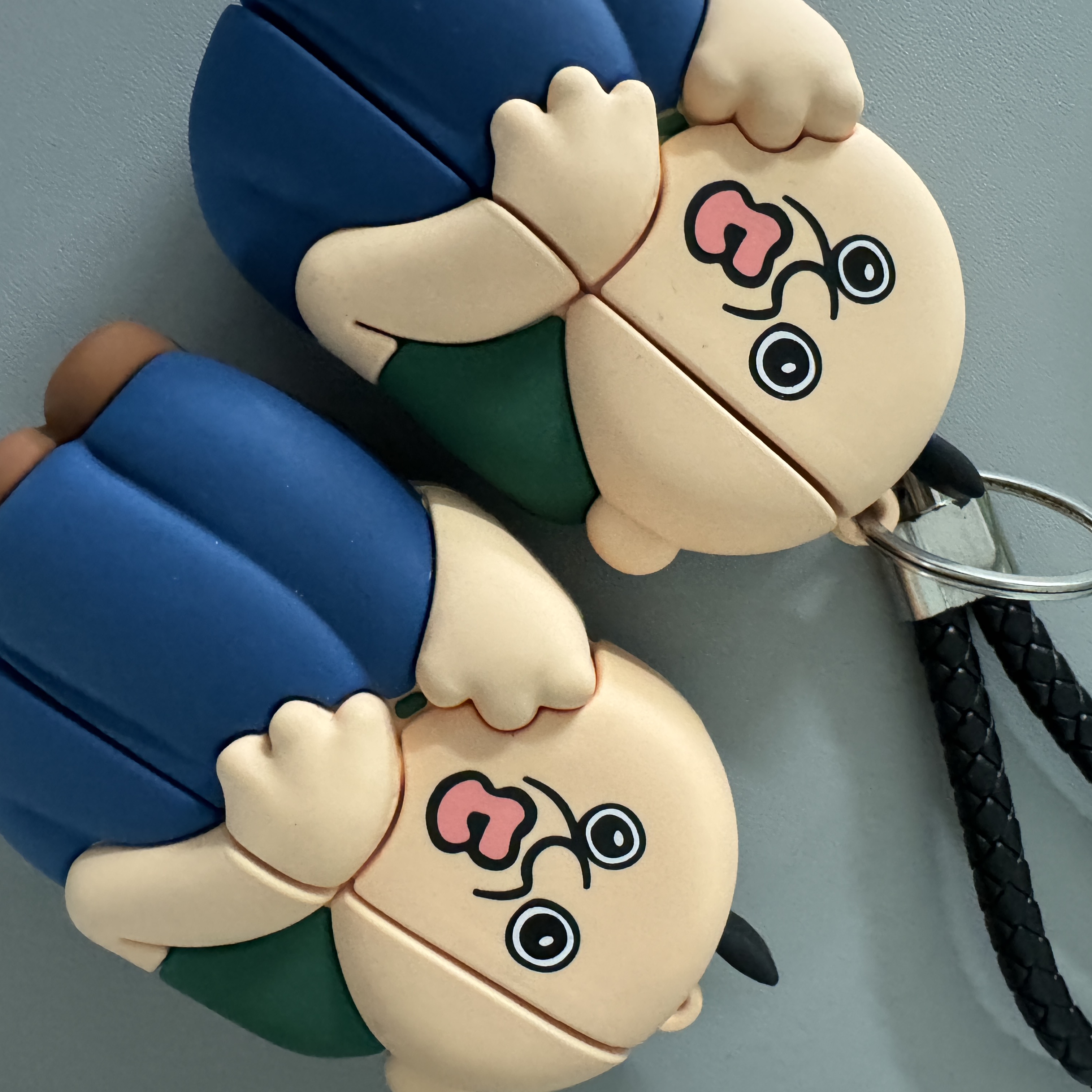 Bbangbbang Crouch Airpods Pro 2nd Gen Case 착용 스타일