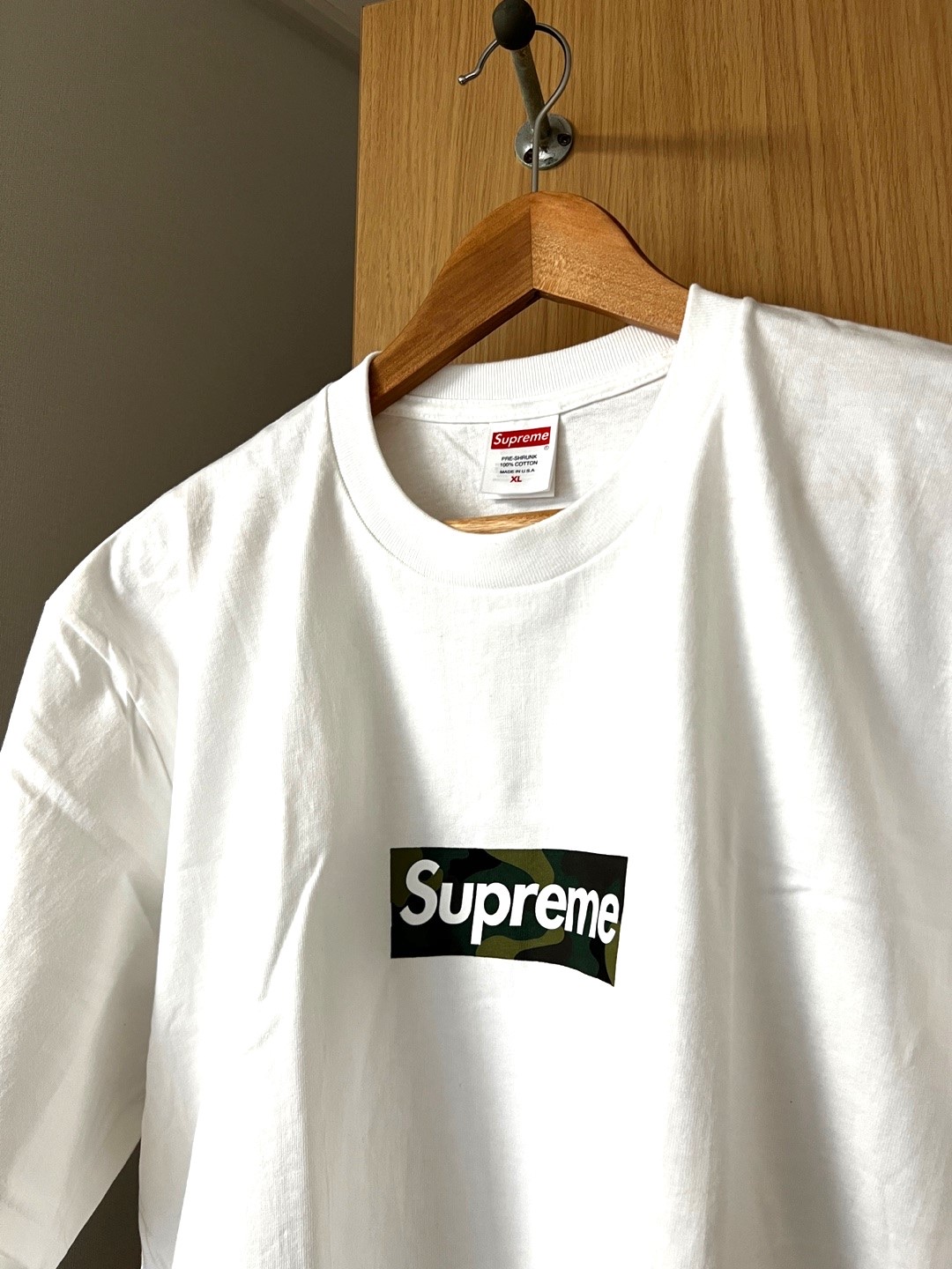 Supreme Box Logo T-Shirt White - 23FW 착용 스타일