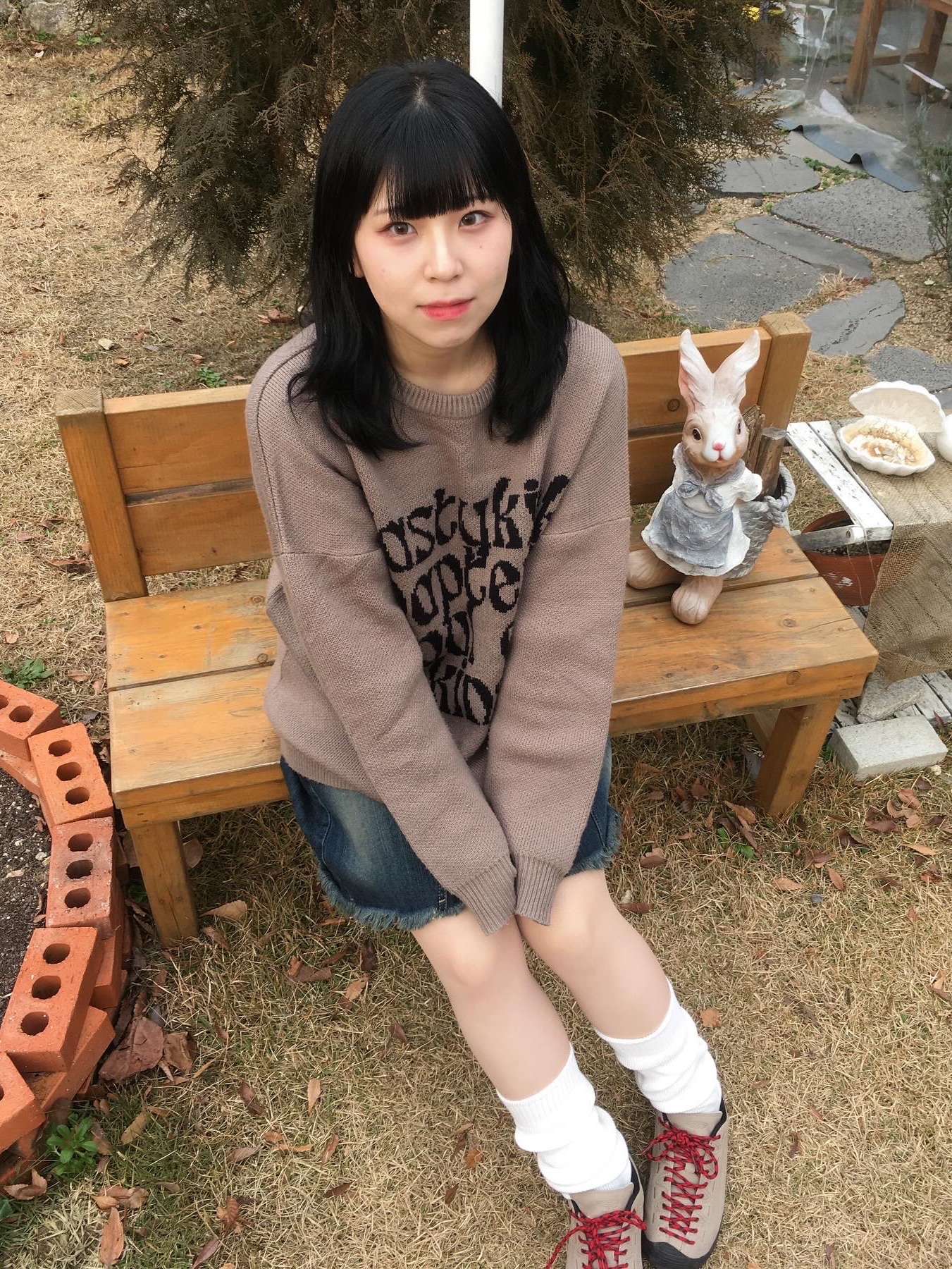 (W) Keen Jasper Suede Sneakers Silver Mink 착용 스타일 - 1