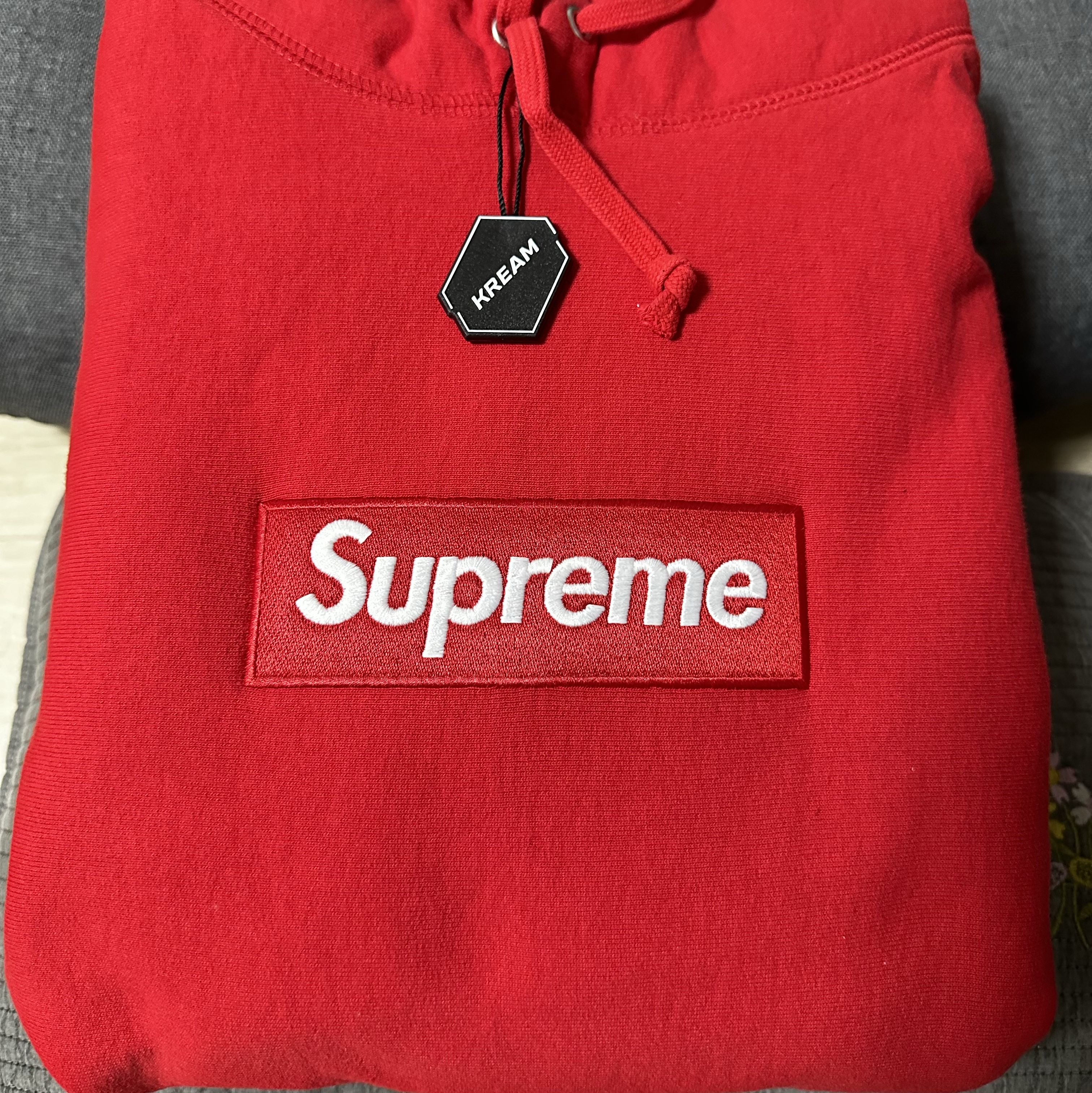 Supreme Box Logo Hooded Sweatshirt Red - 23FW 착용 스타일 - 1