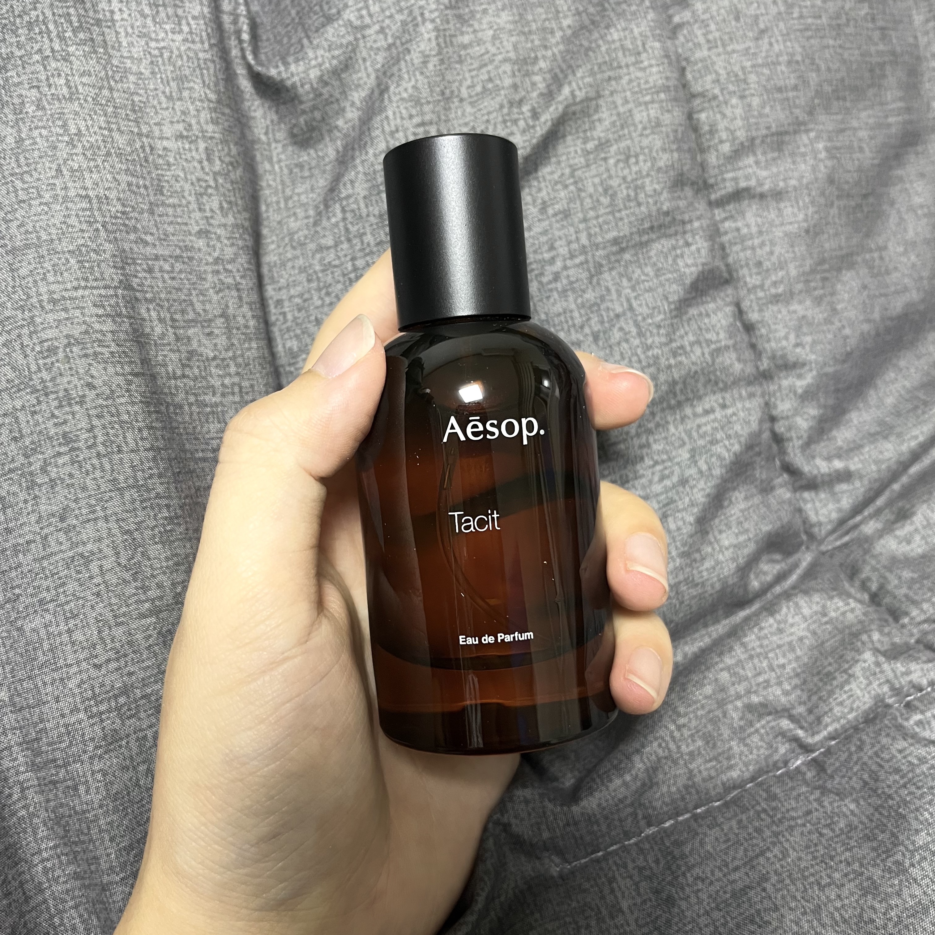 Aesop Tacit Eau De Parfum 50ml 착용 스타일