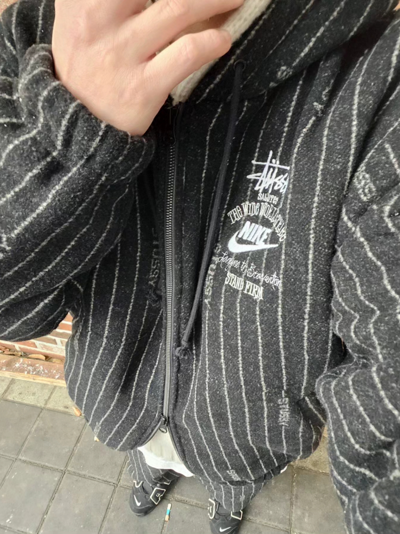 Nike x Stussy NRG Striped Wool Jacket Black (DR4023-010), Nike x Stussy NRG Striped Wool Pants Black (DR4021-010) 착용 스타일 - 2
