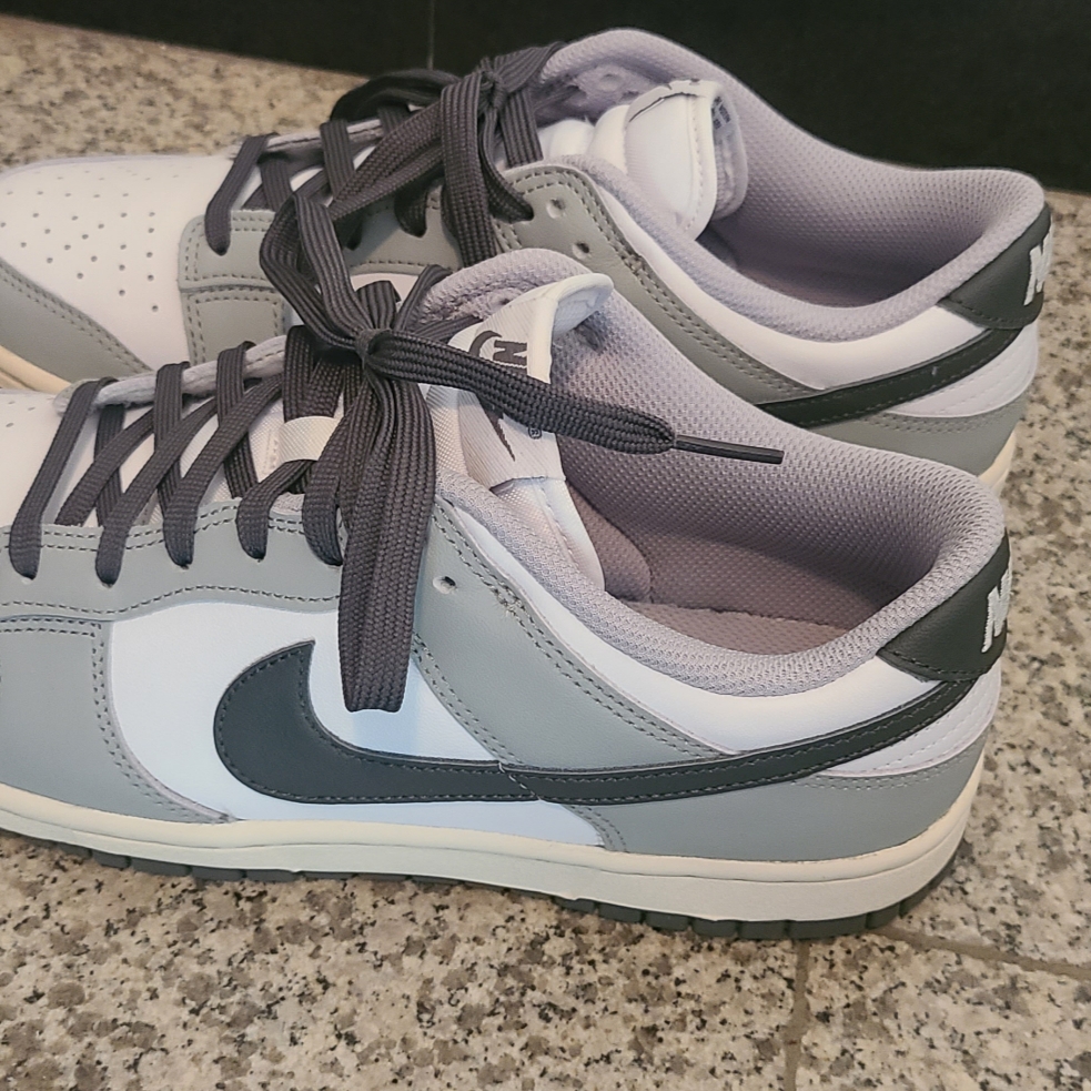 (W) Nike Dunk Low Light Smoke Grey 착용 스타일