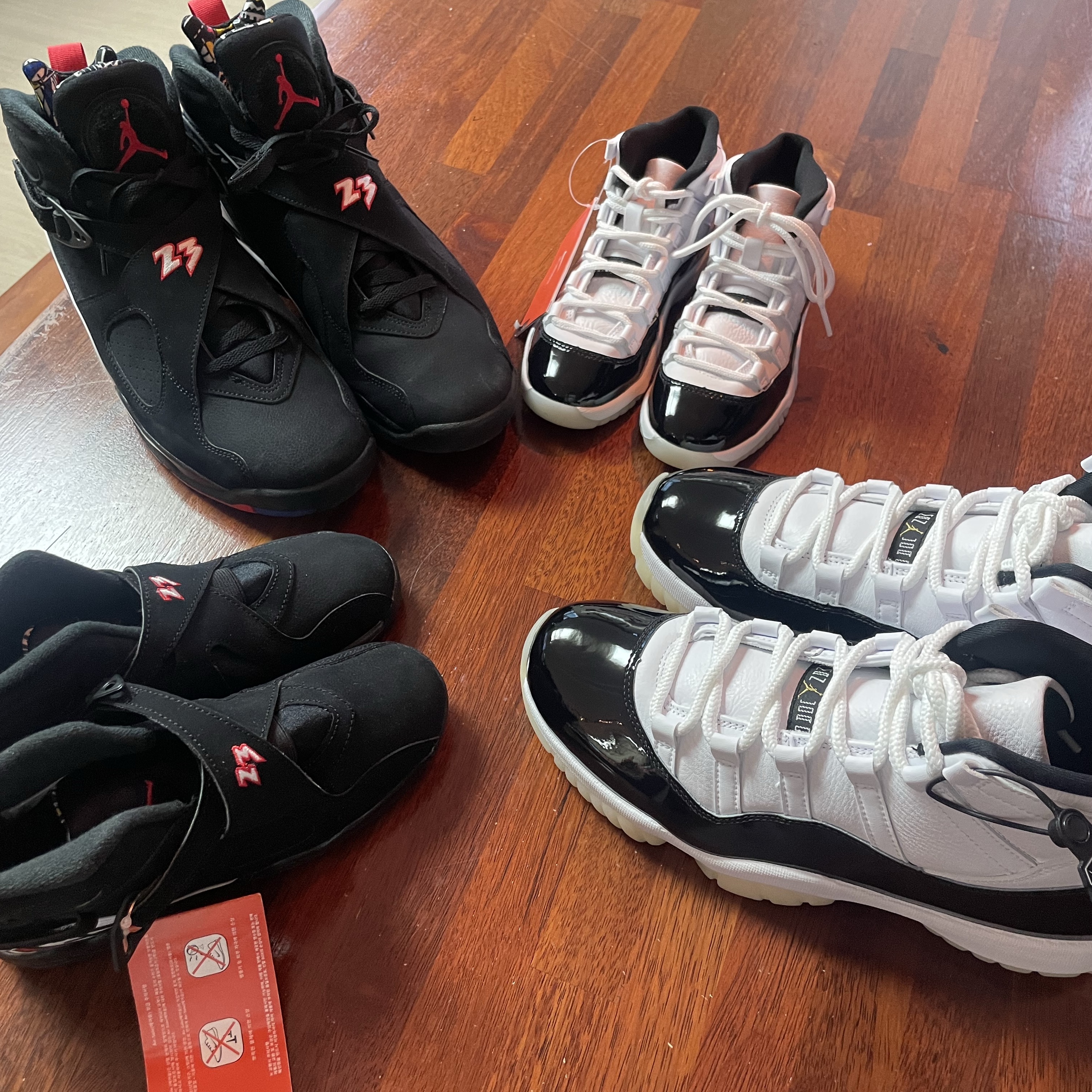 Jordan 11 Retro Gratitude 착용 스타일