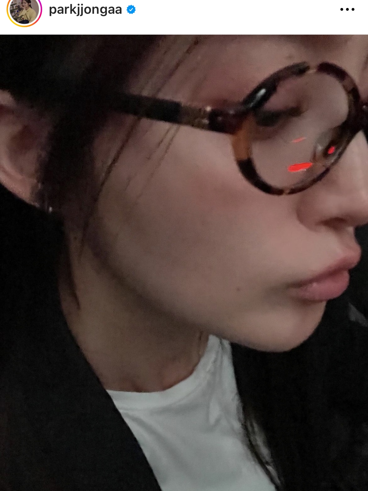 (W) Miu Miu Regard Sunglasses Blue Lenses Honey Tortoiseshell Acetate Standard fit 착용 스타일 - 3