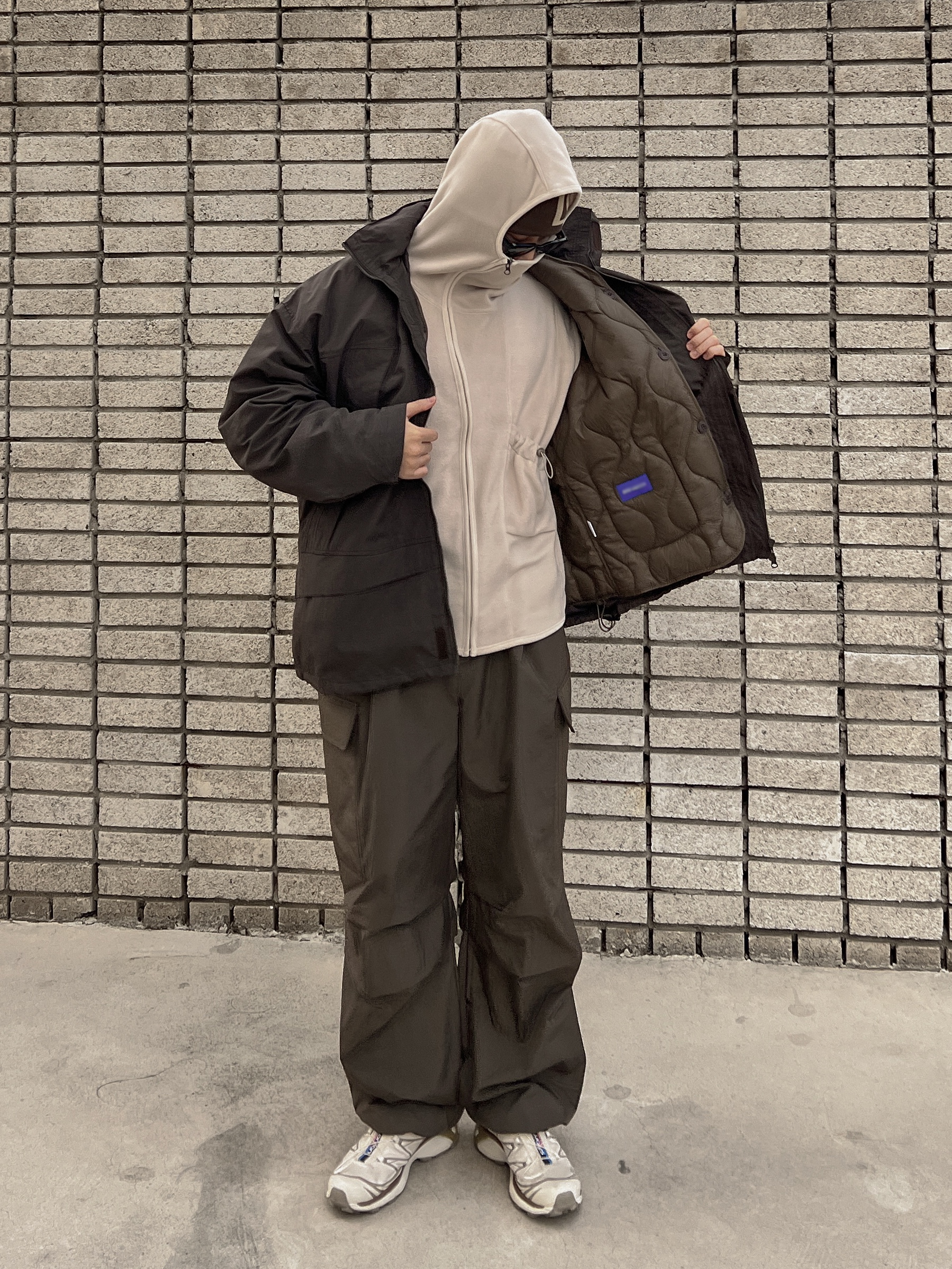 Salomon XT-6 Turtledove, Stussy SS Link Skullcap Beanie Brown 착용 스타일 - 2