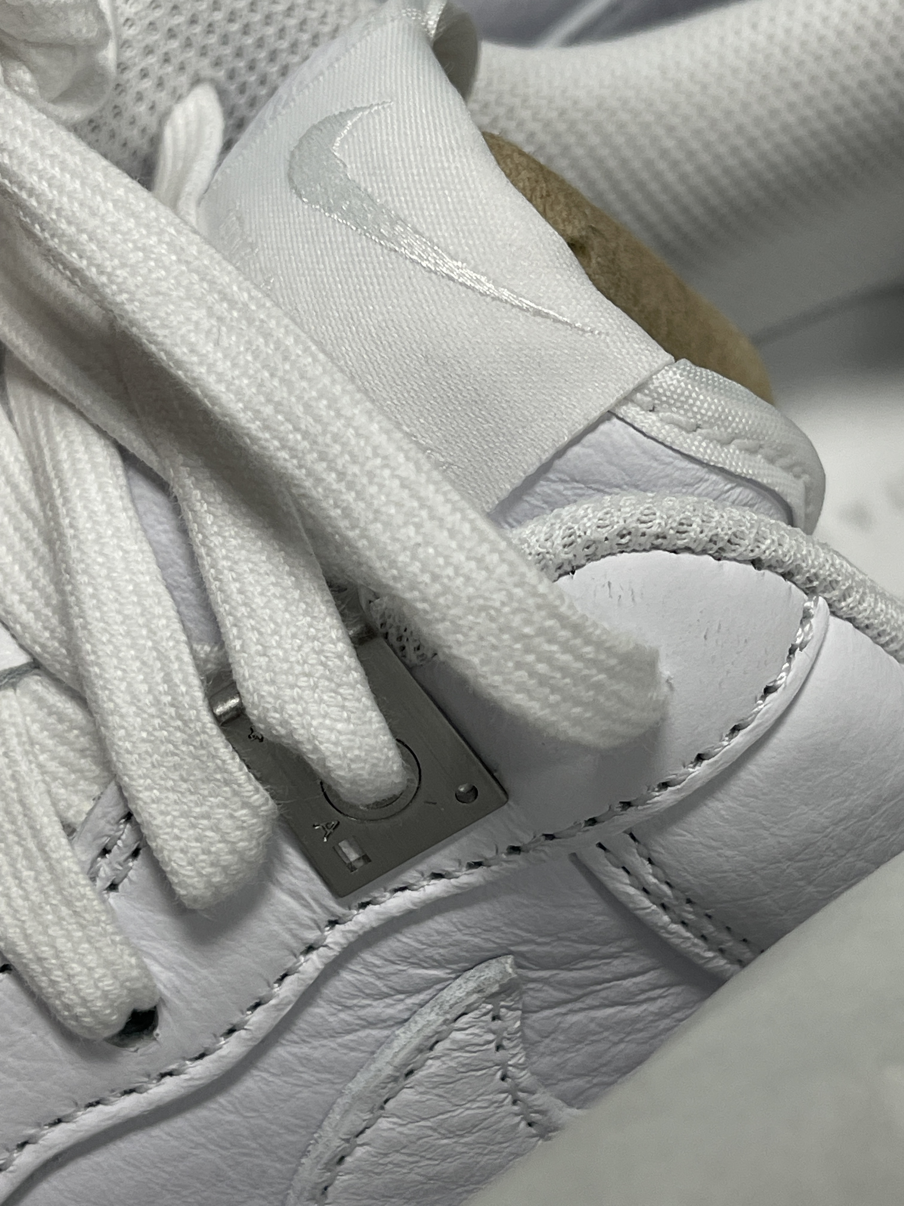 Nike x 1017 Alyx 9SM Air Force 1 Low SP White 착용 스타일 - 6