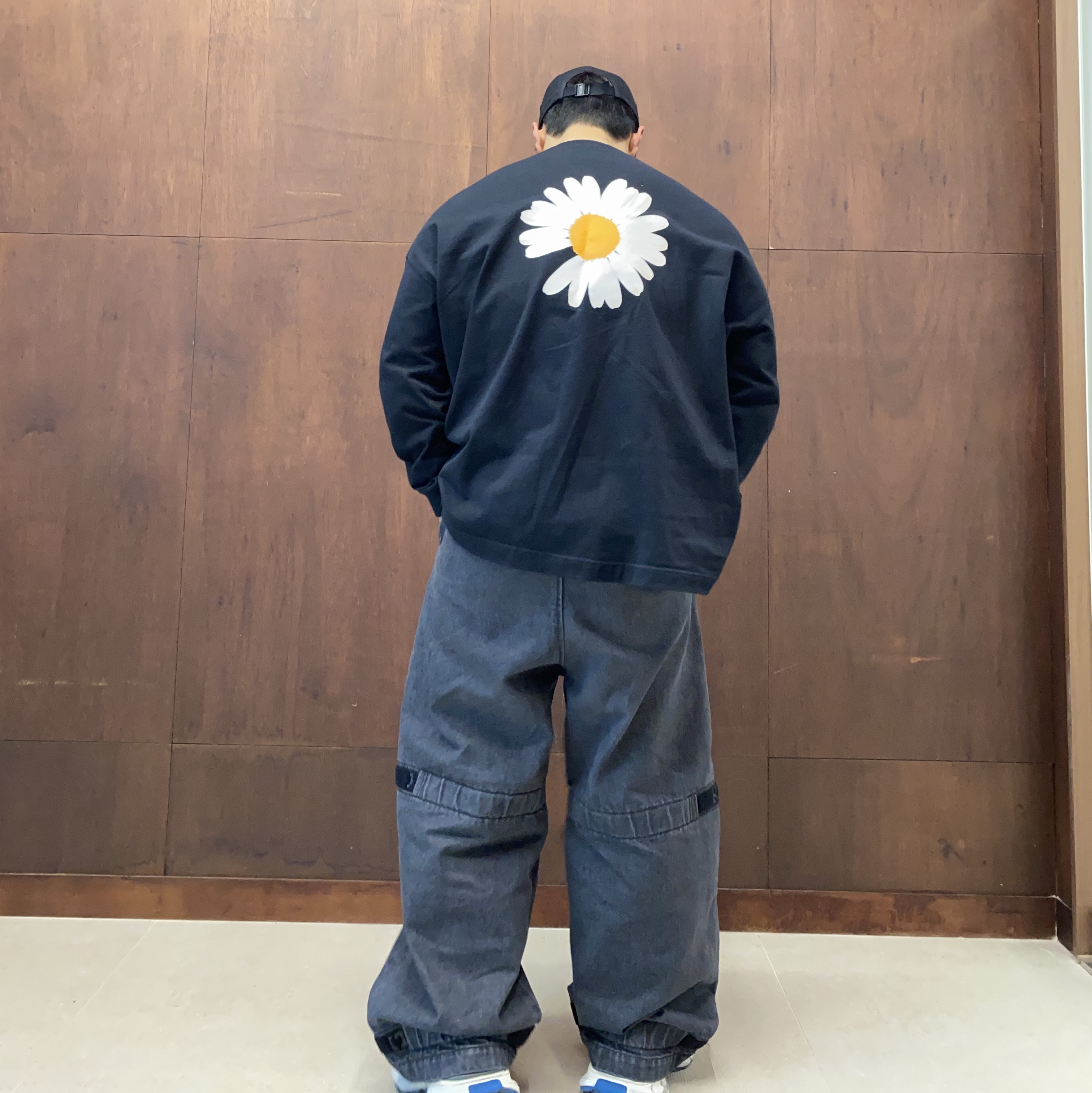 Kapital 14 oz. Black X Kinari Denim Nouvelle Shuttle Pants Black 착용 스타일 - 2
