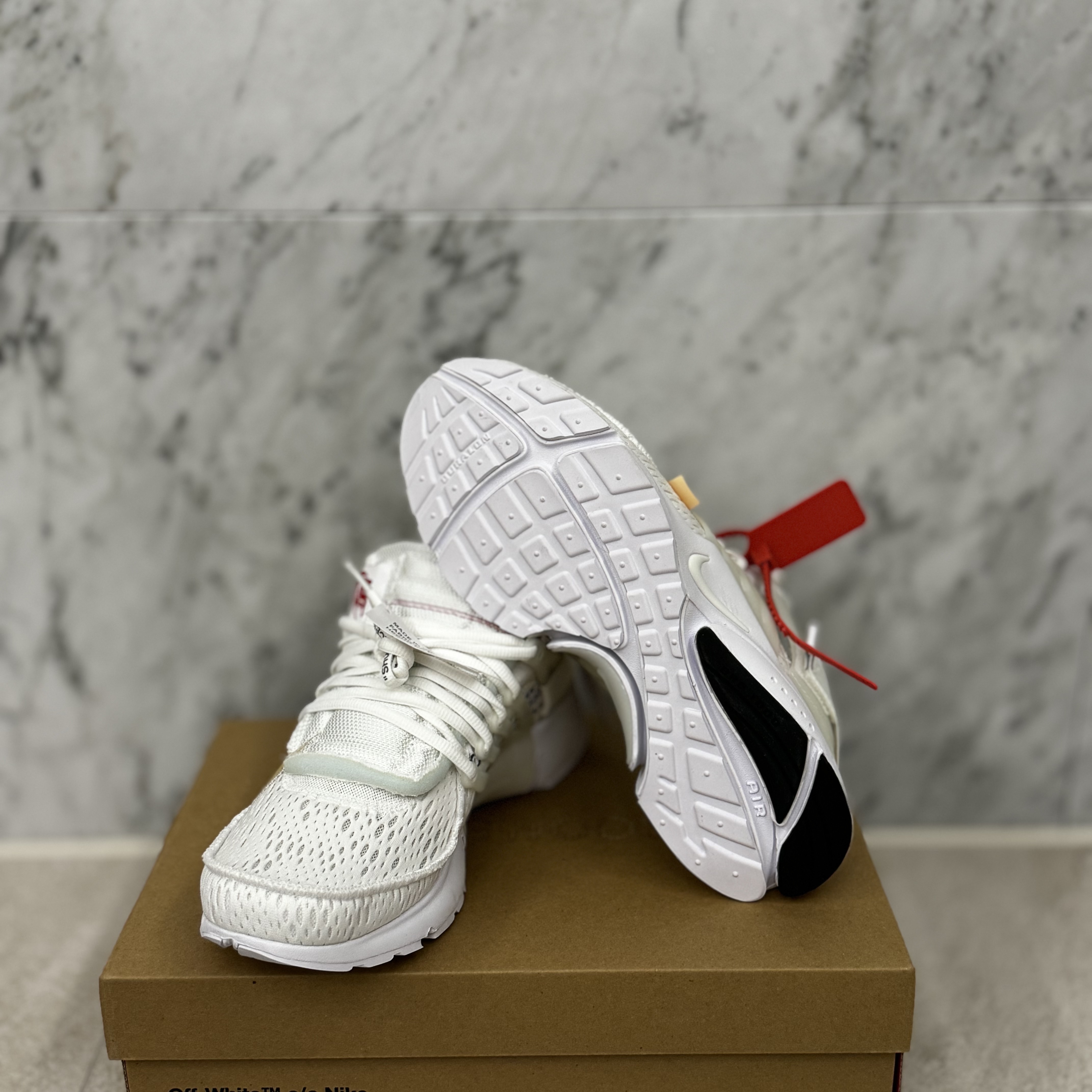 Nike x Off-White Air Presto White 착용 스타일 - 1
