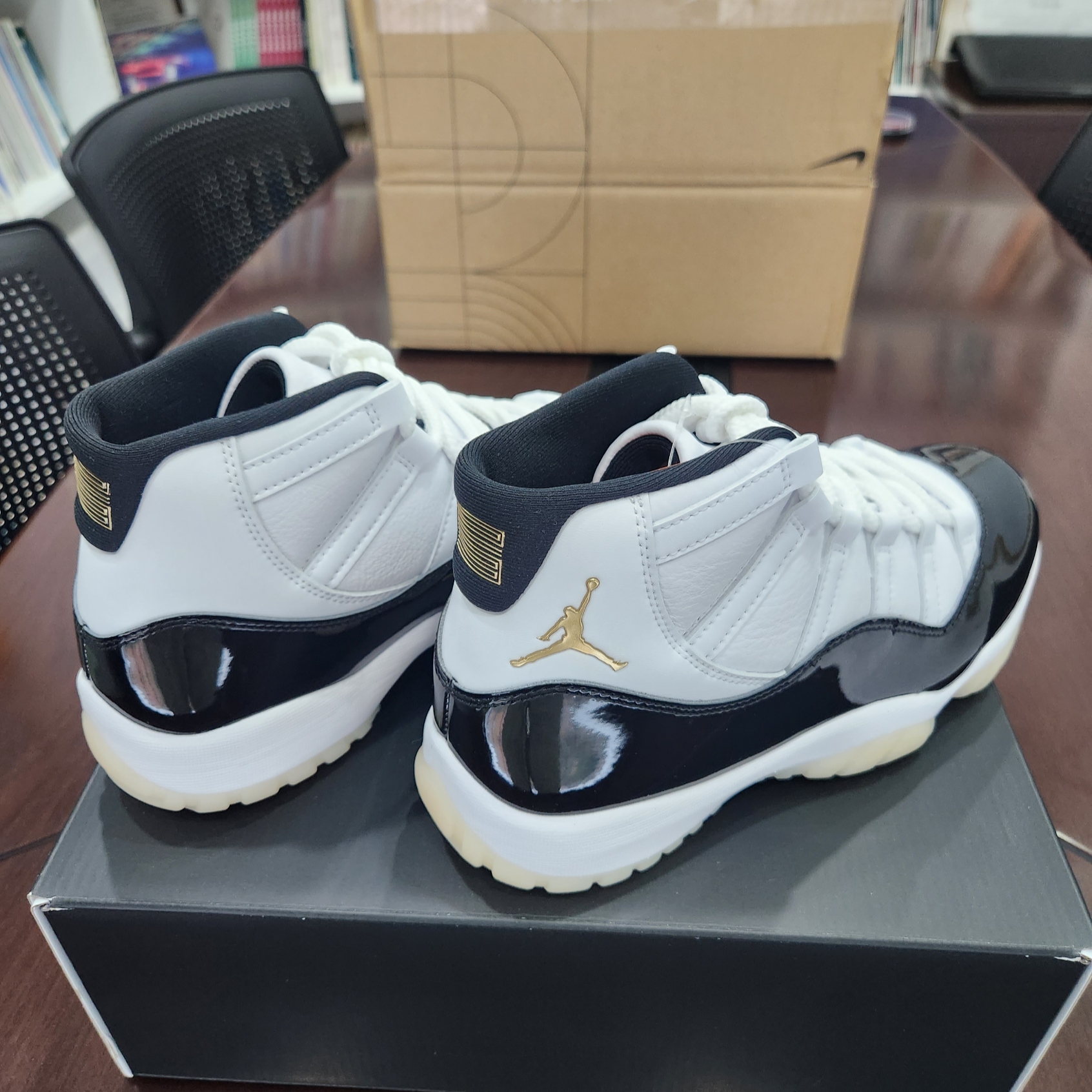 Jordan 11 Retro Gratitude 착용 스타일 - 6