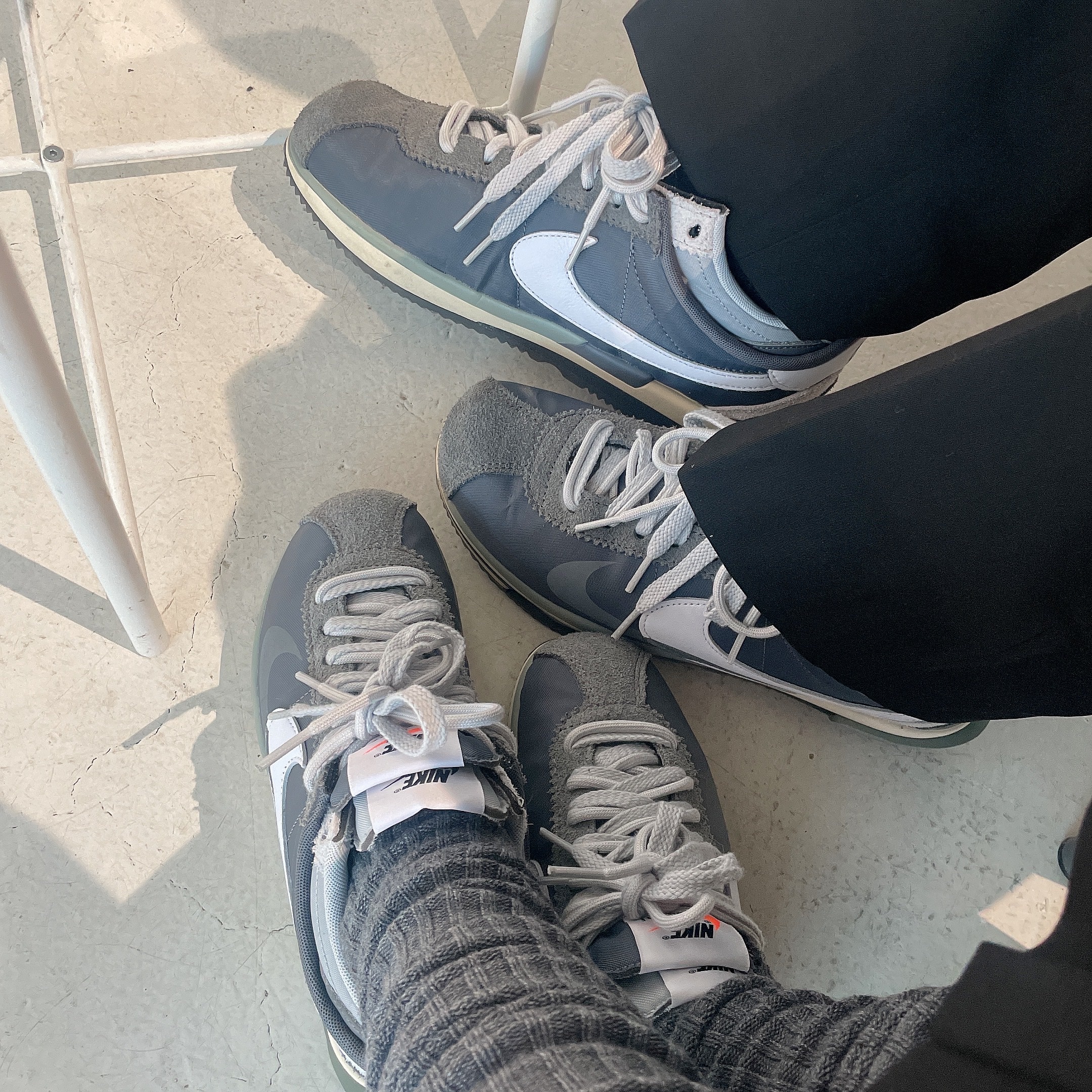 Nike x Sacai Zoom Cortez SP Iron Grey 착용 스타일