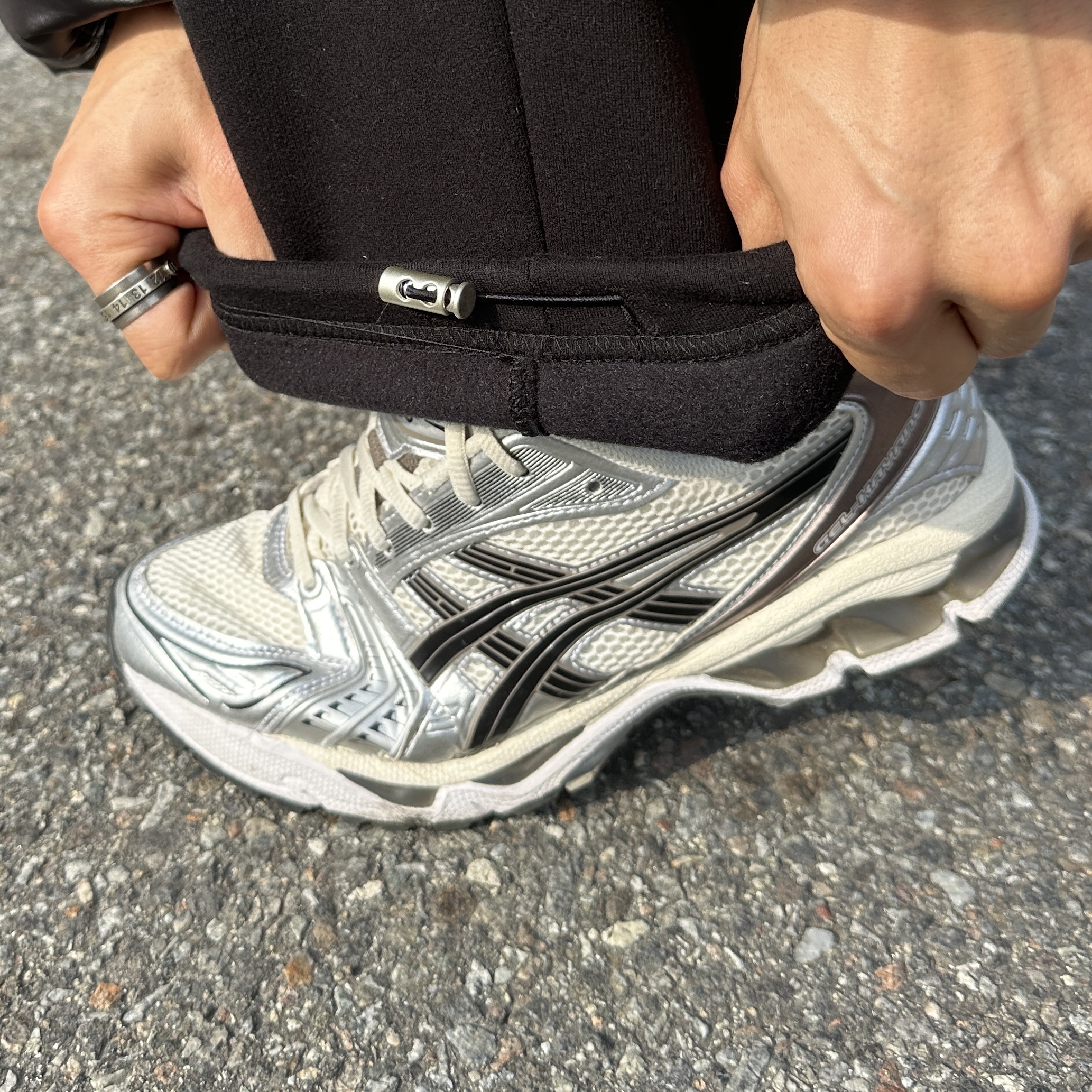 Asics Gel-Kayano 14 Cream Black 착용 스타일 - 8