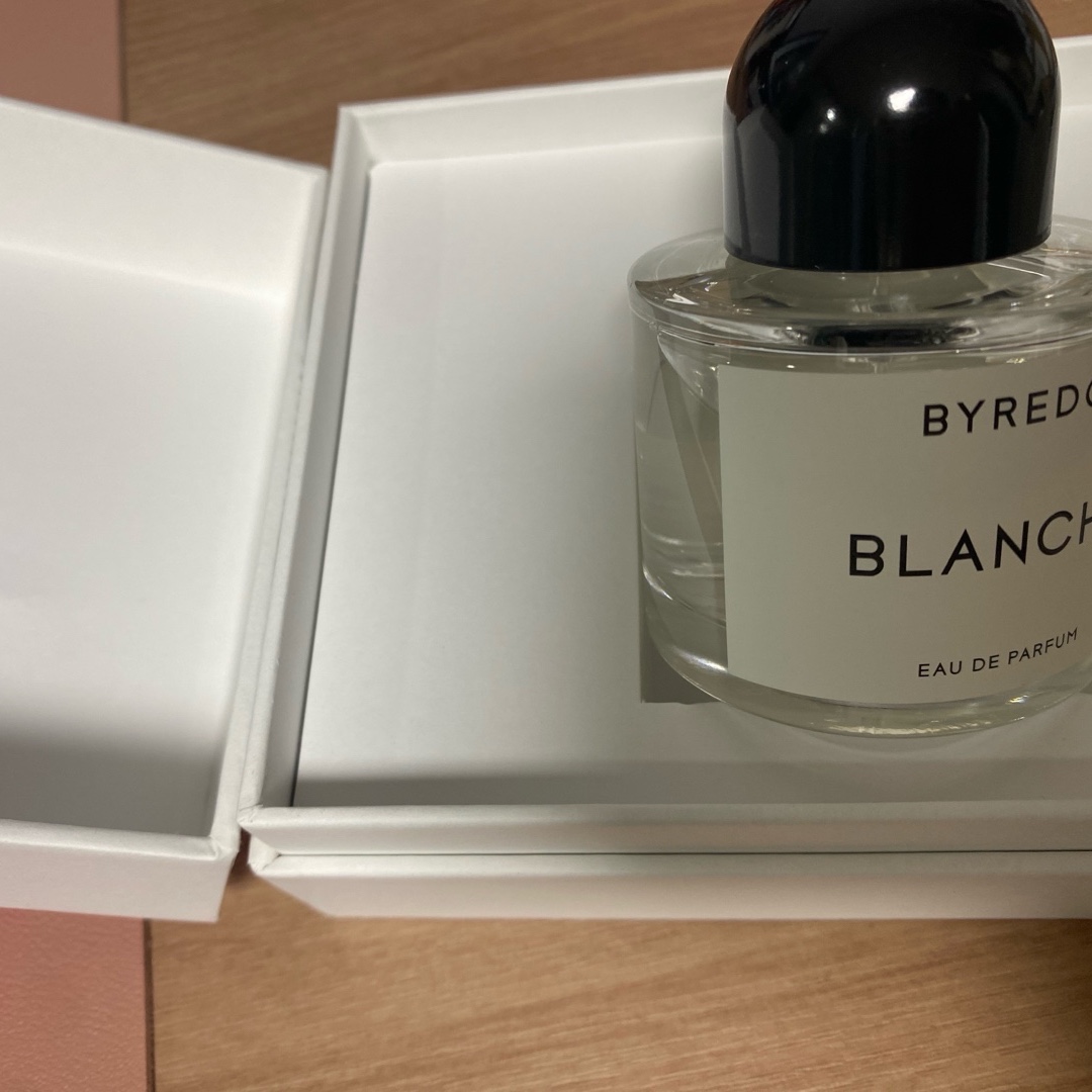 Byredo Blanche Eau De Parfum 50ml 착용 스타일