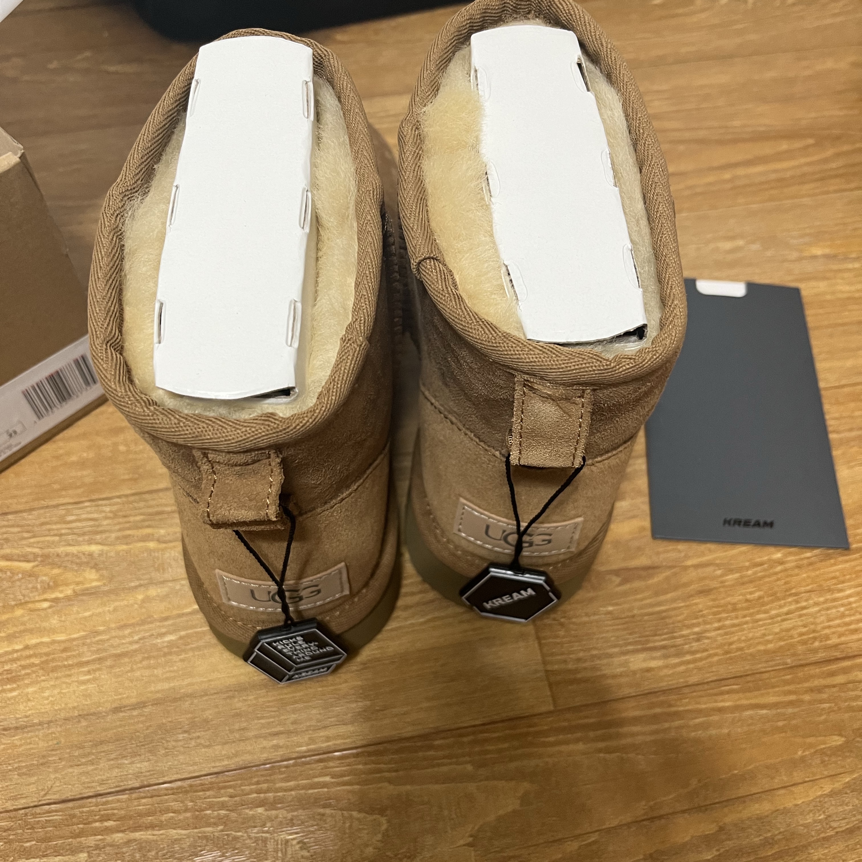 (W) UGG Classic Mini II Boots Chestnut 착용 스타일