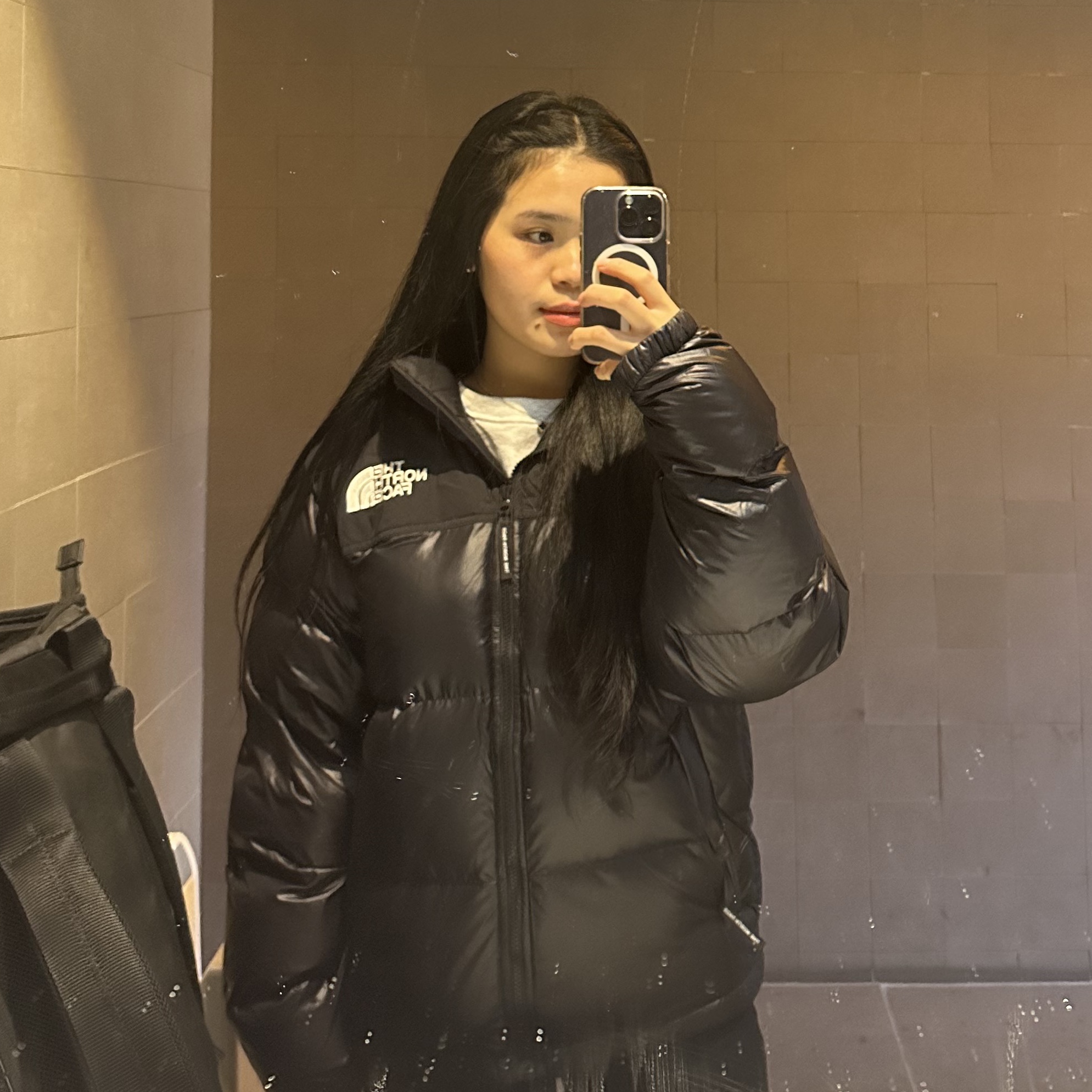 The North Face On Ball Jacket Black 착용 스타일