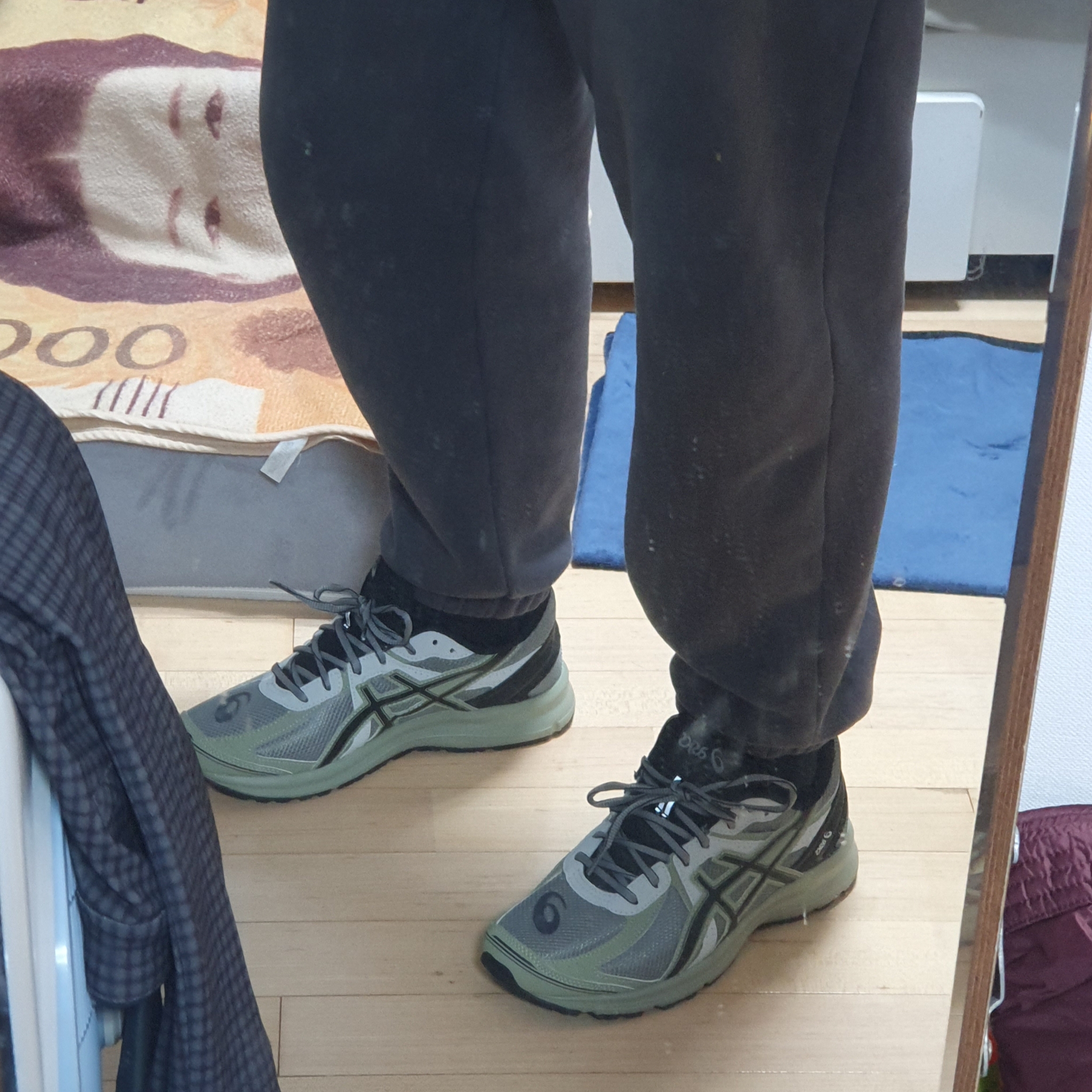 Asics Jog 100 S Sheet Rock - 2E Wide 착용 스타일