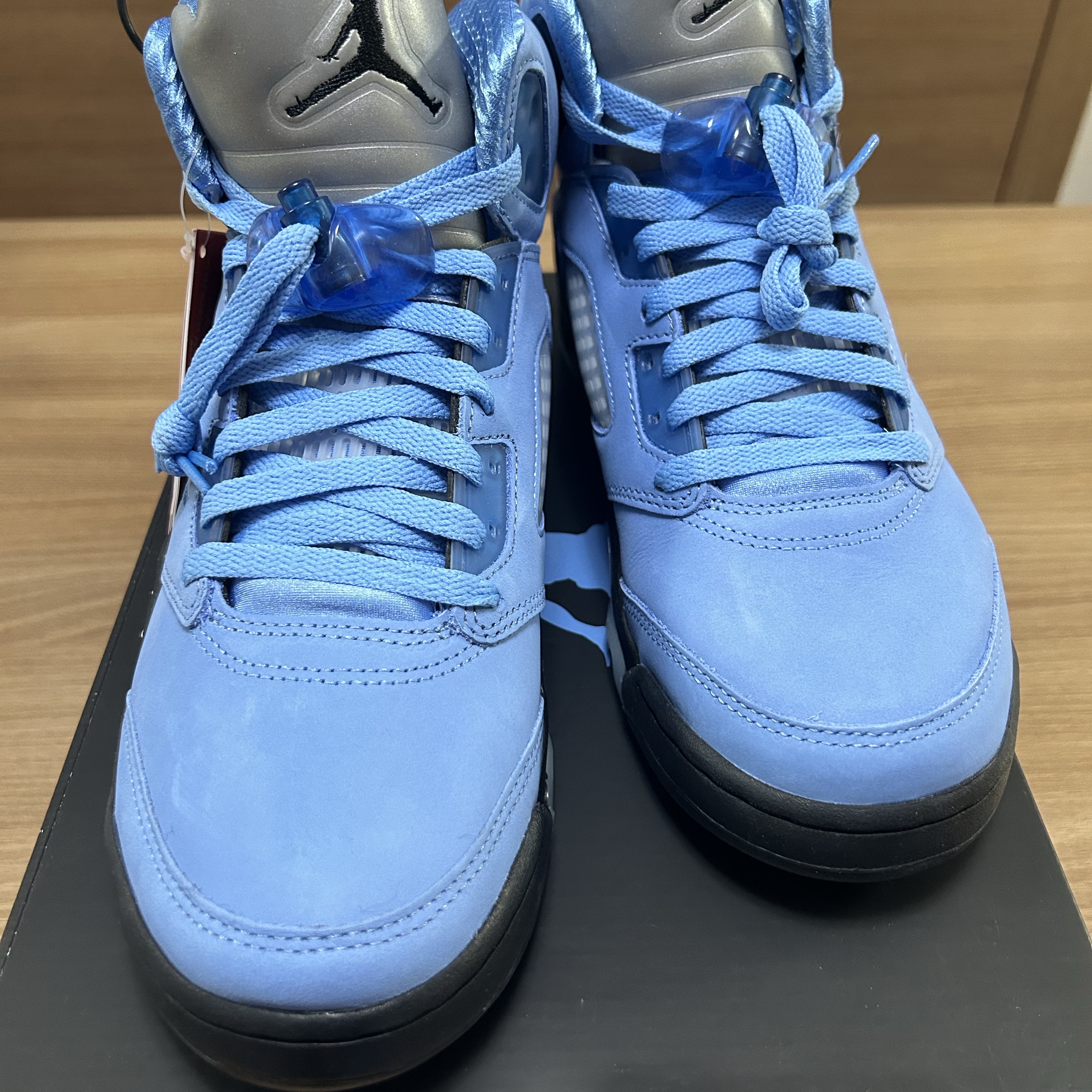 Jordan 5 Retro University Blue 착용 스타일