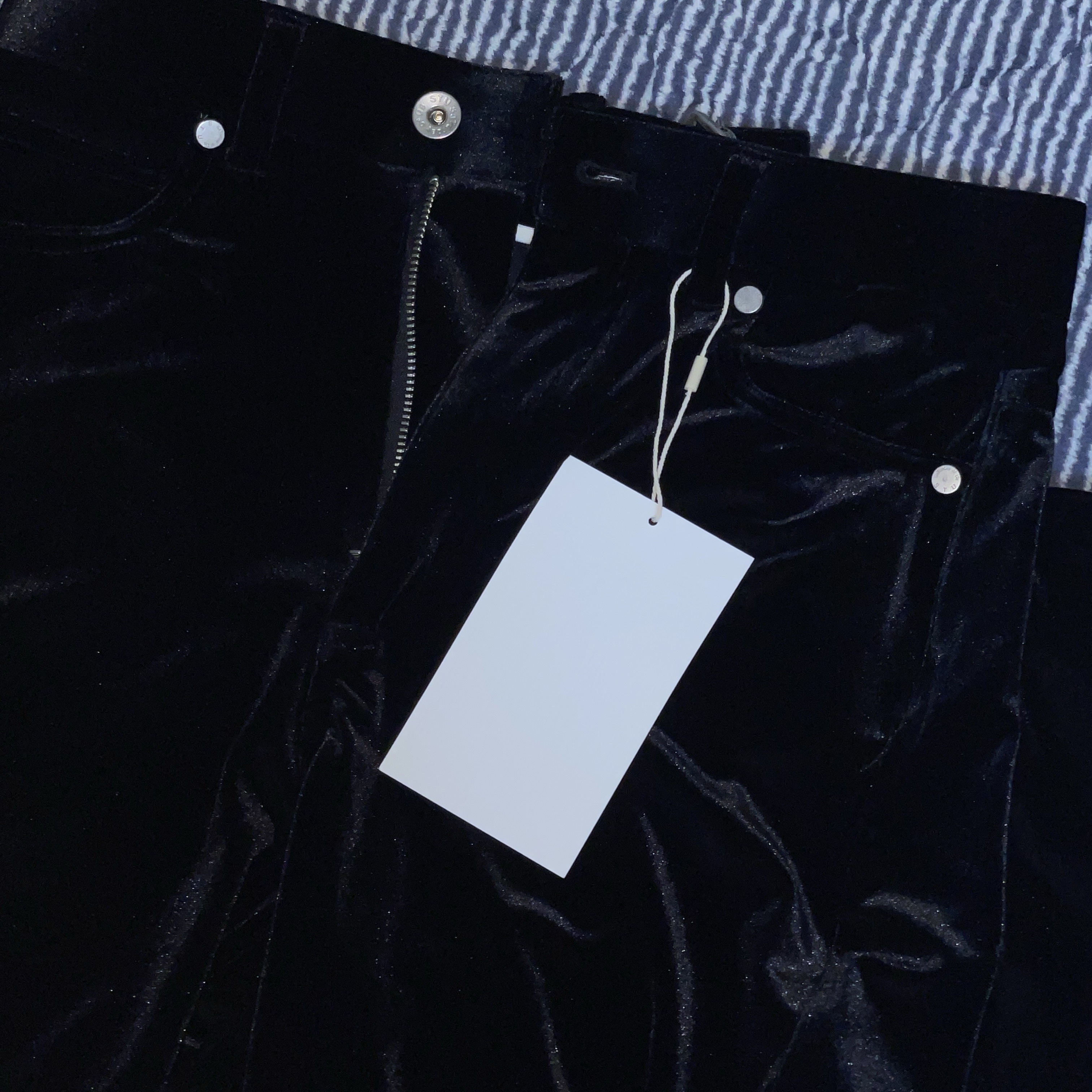 STU Women Velvet Flared Pants Black 착용 스타일