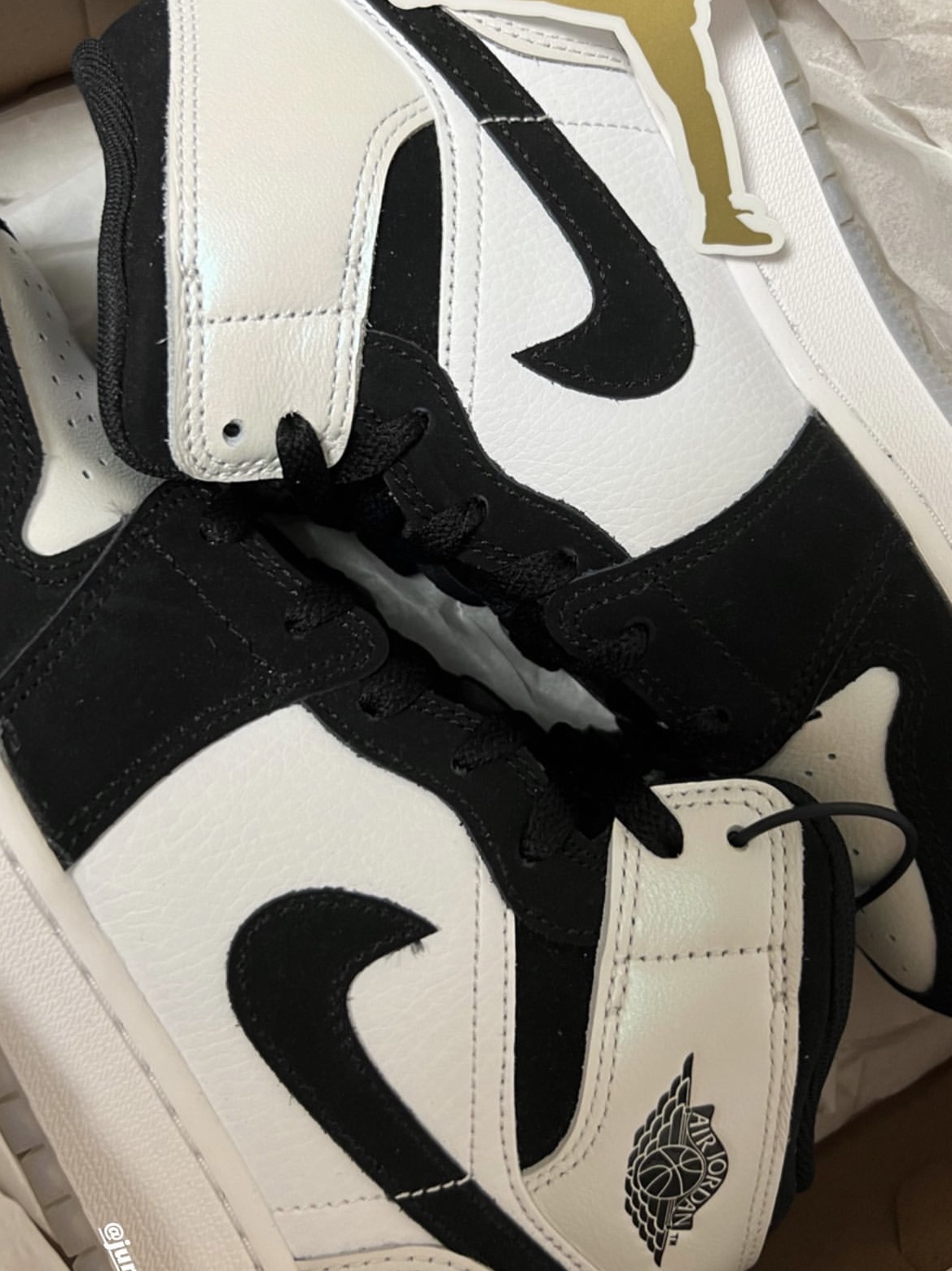 (GS) Jordan 1 Mid SE Diamond 착용 스타일