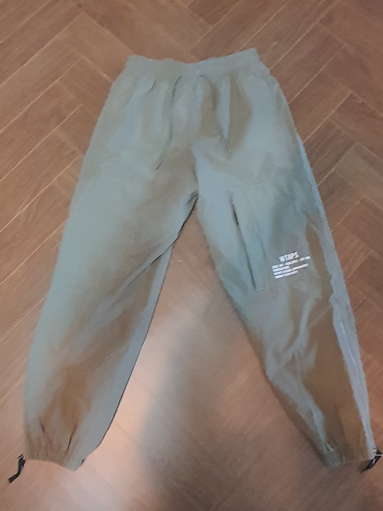 Vans Vault x WTAPS MTE Bottoms Smokey Olive 착용 스타일