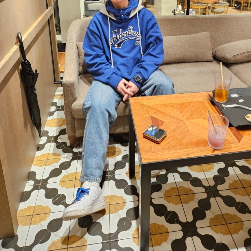 Ader Error Og; 8th @8221 Hoodie Dark Blue, Casio G-Shock x Ader Error DW-5600ADER-1 착용 스타일