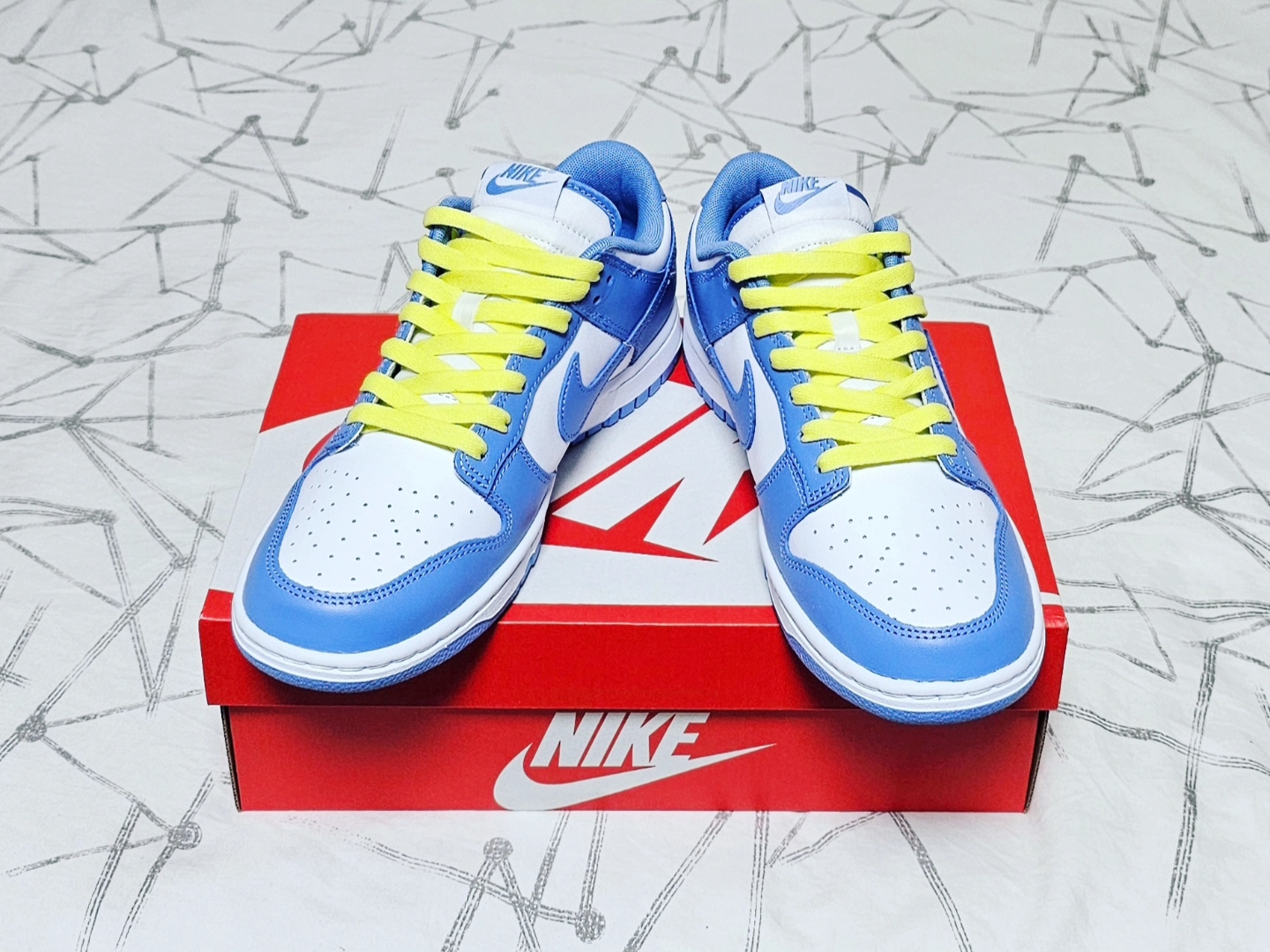 Nike Dunk Low Retro White Polar Blue 착용 스타일 - 3
