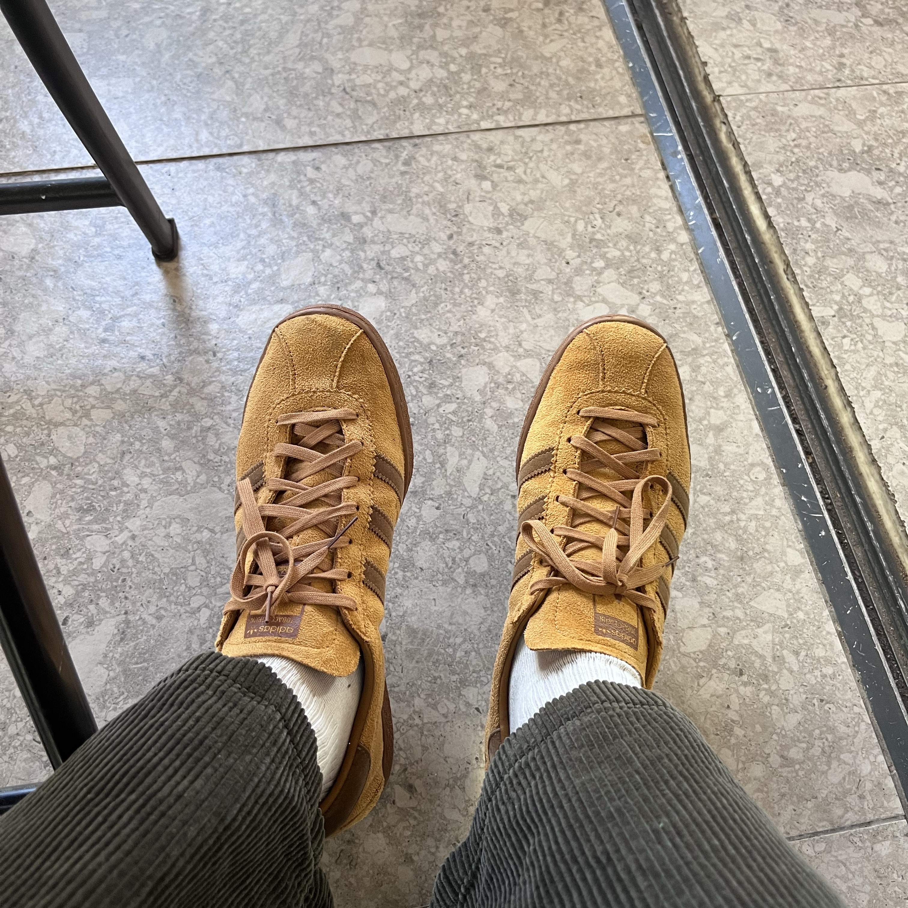 Adidas Tobacco Gruen Mesa Brown Desert 착용 스타일