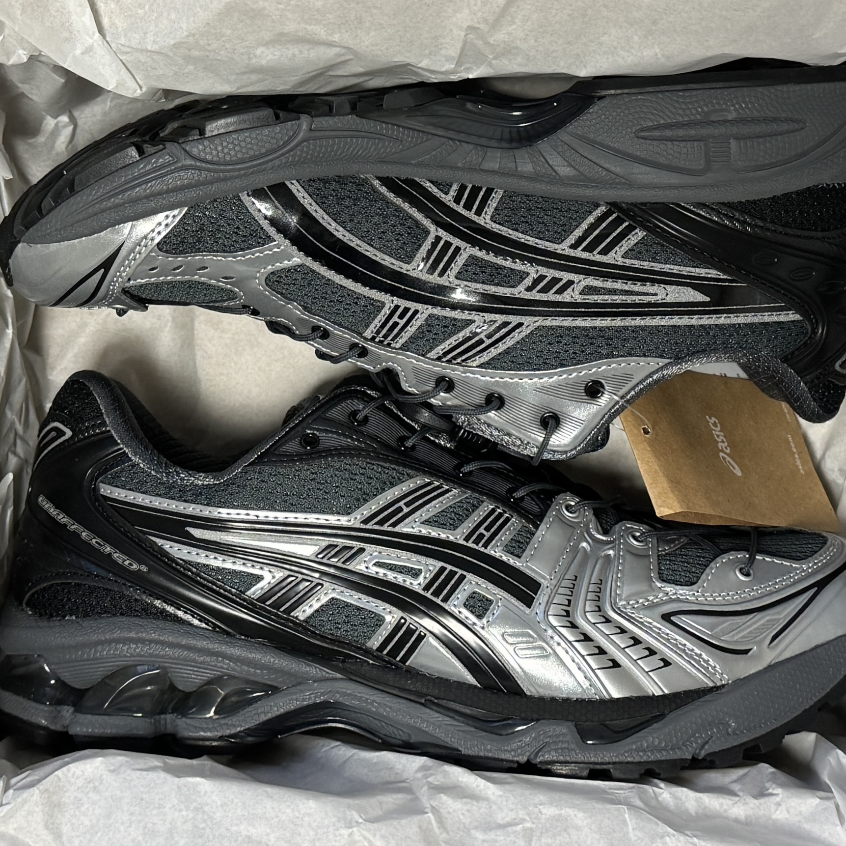 Asics x Unaffected Gel-Kayano 14 Silver Moon 착용 스타일