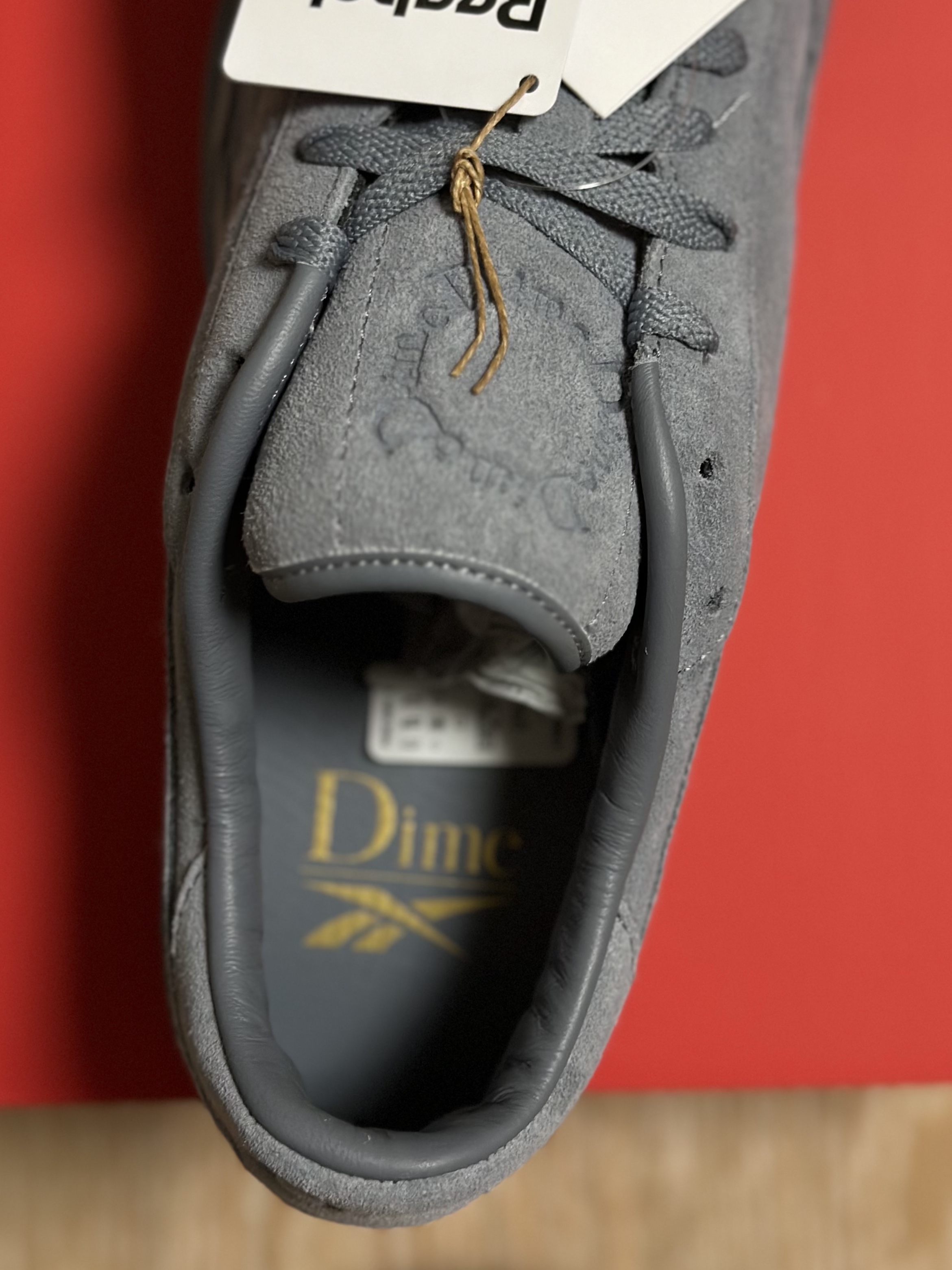 Reebok x Dime Club C Revenge Asteroid Dust 착용 스타일 - 1