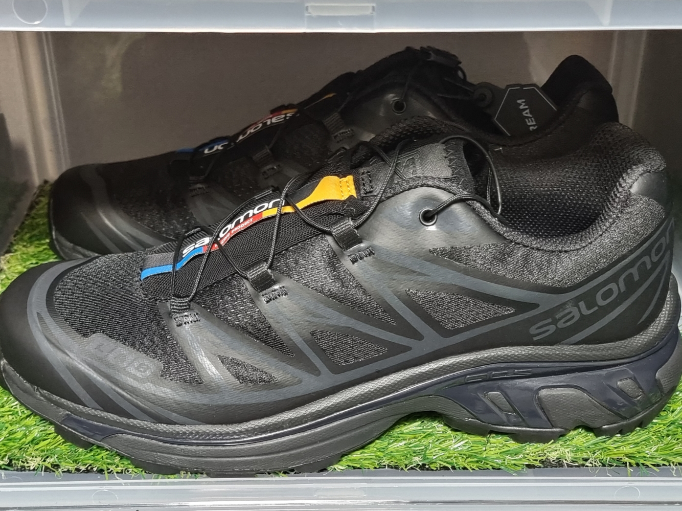 Salomon XT-6 ADV Black 착용 스타일