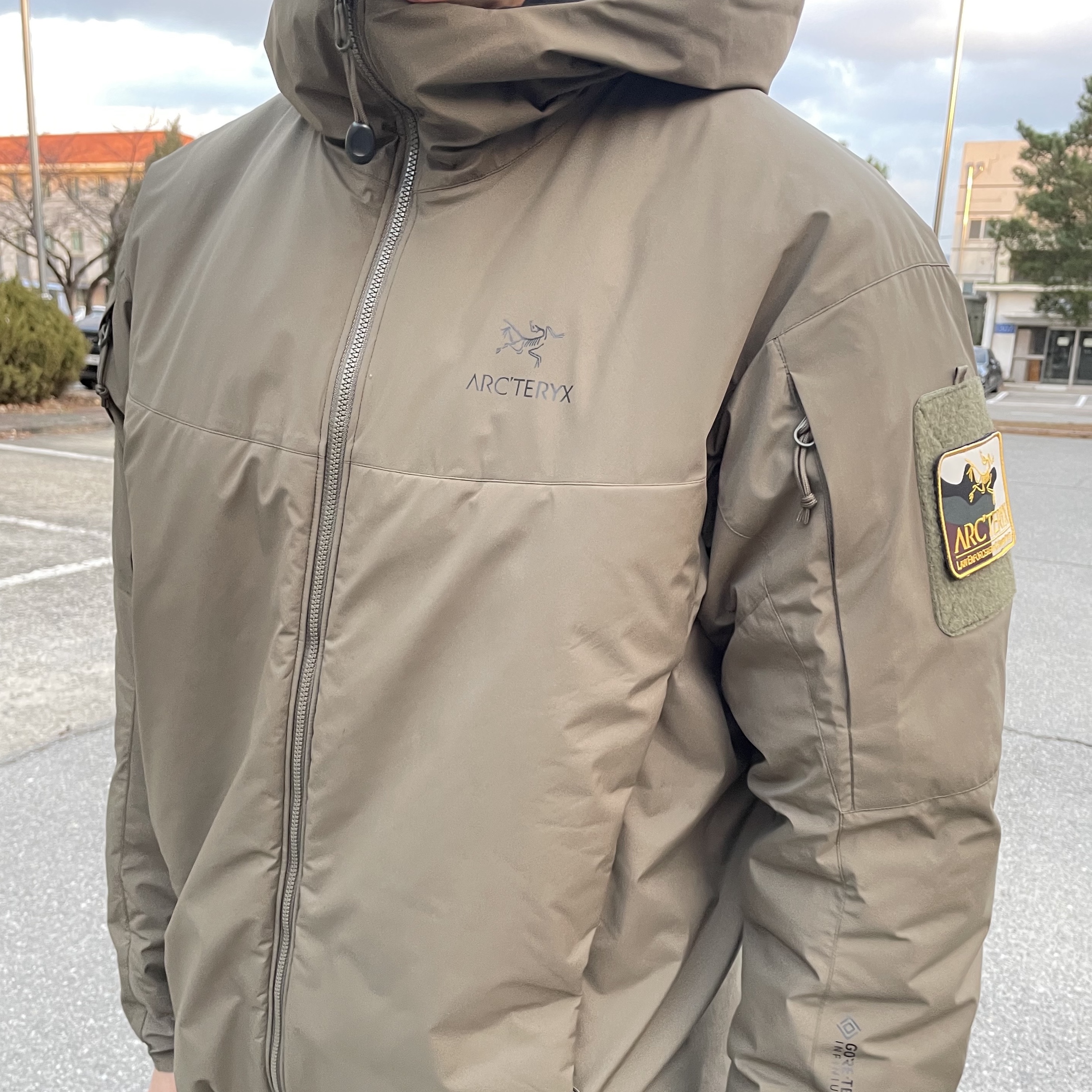 Arc'teryx LEAF Cold WX Hoody LT Gen 2 Ranger Green 착용 스타일