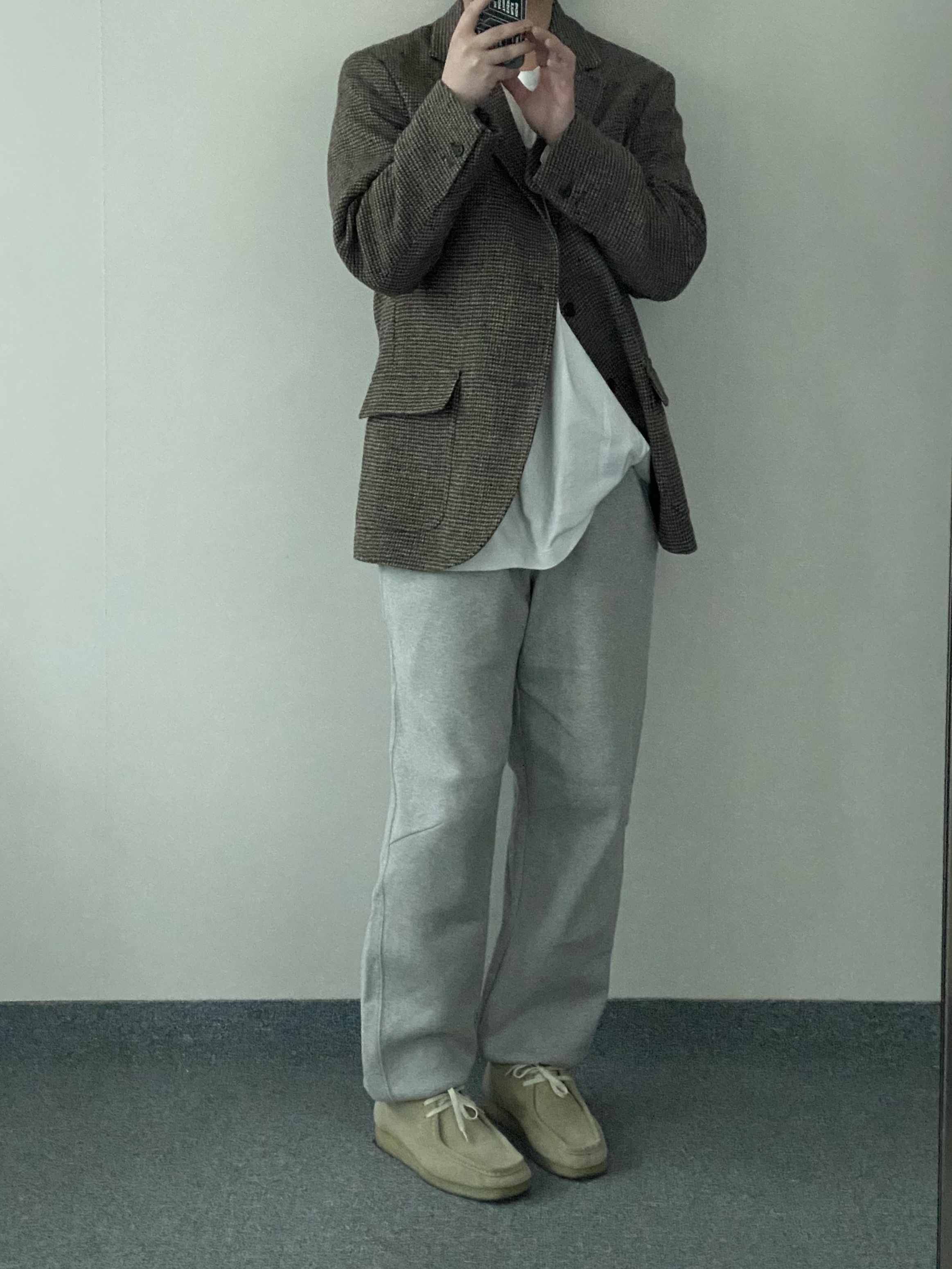 Clarks Wallabee Maple Suede 착용 스타일