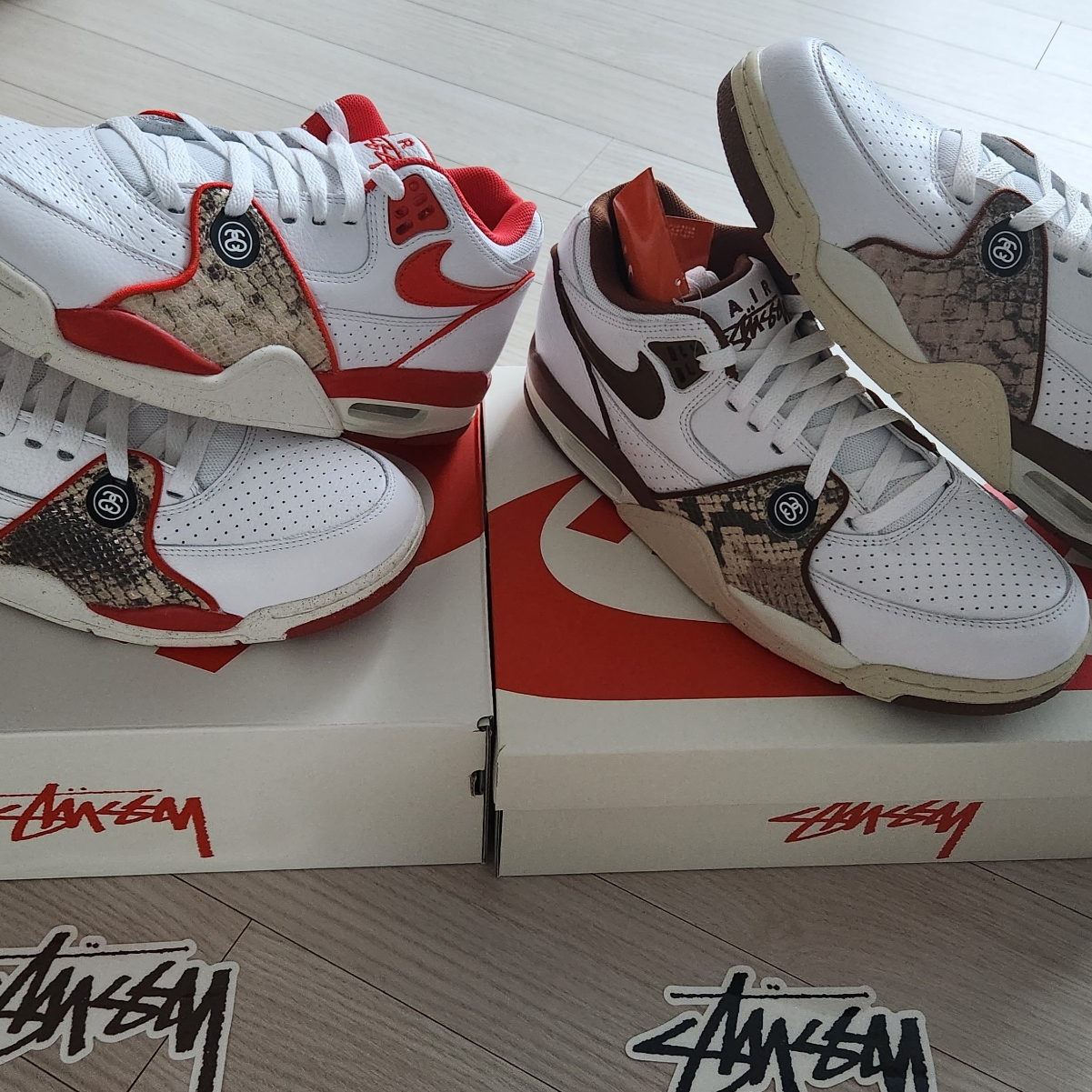Nike x Stussy Air Flight 89 Low White and Pecan 착용 스타일 - 5