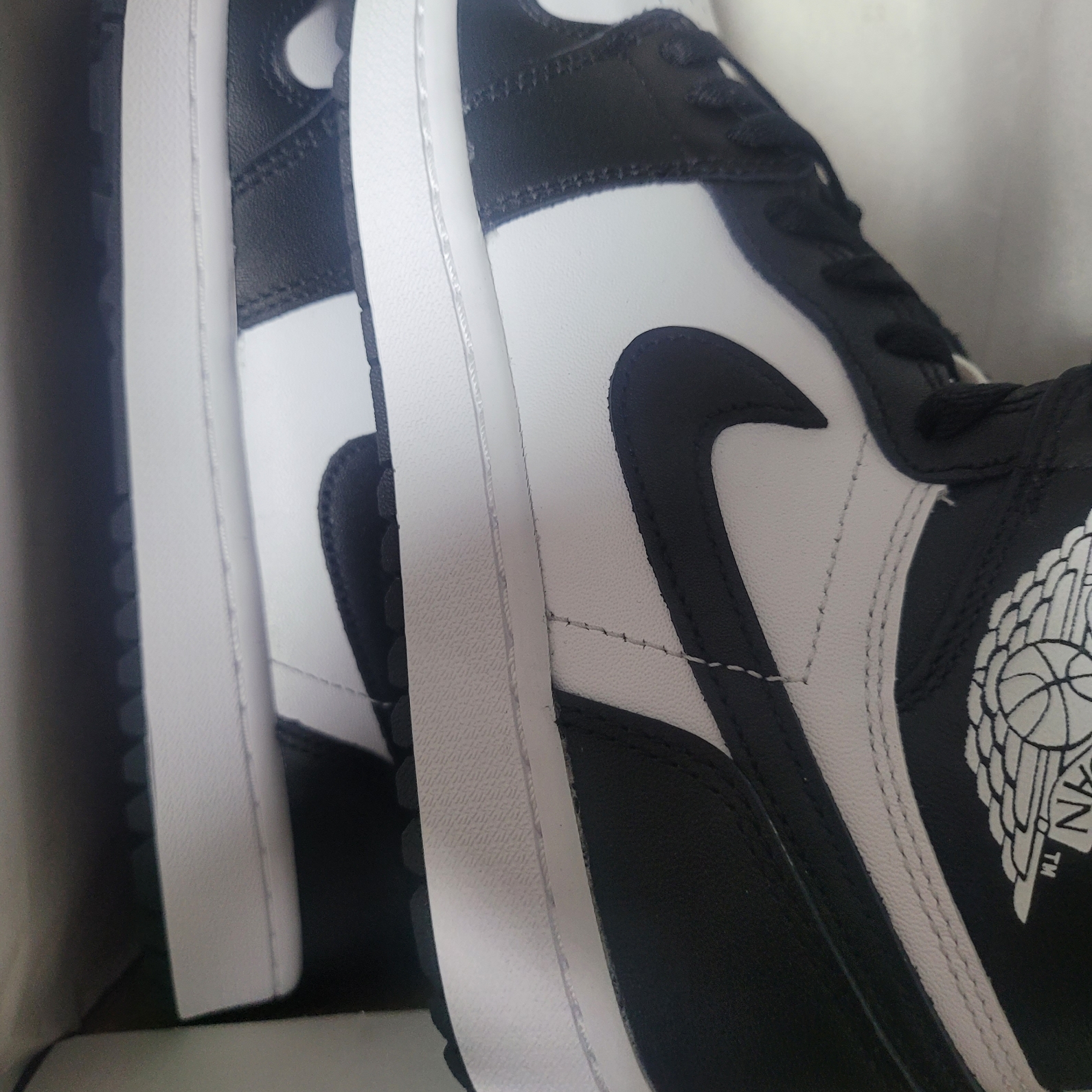 Jordan 1 High Golf White Black 착용 스타일