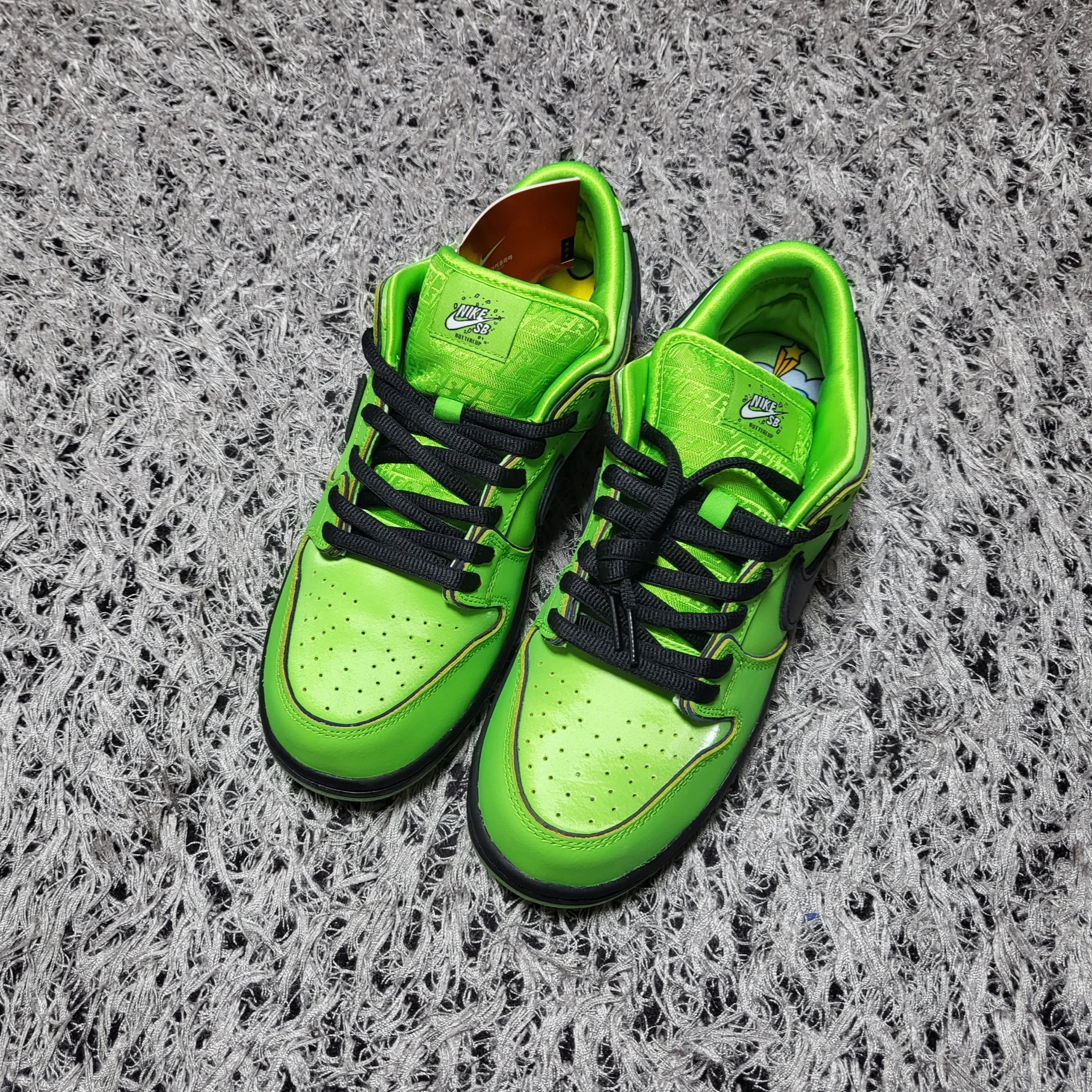 Nike x The Powerpuff Girls SB Dunk Low Pro QS Buttercup 착용 스타일