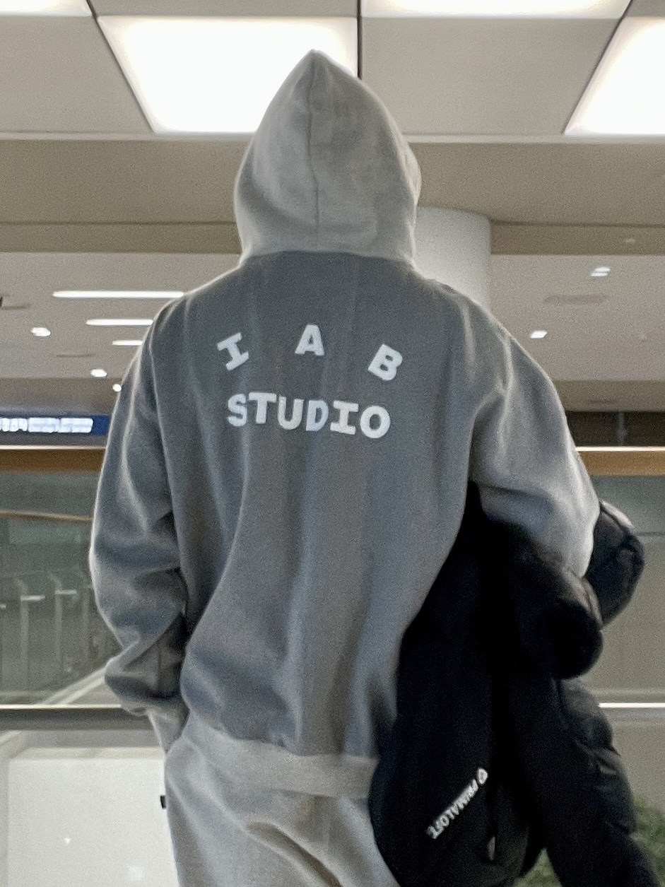 IAB Studio Hoodie Dual Gray, Nike ACG Therma-Fit ADV Lunar Lake Puffer Jacket Black - Asia 착용 스타일 - 4