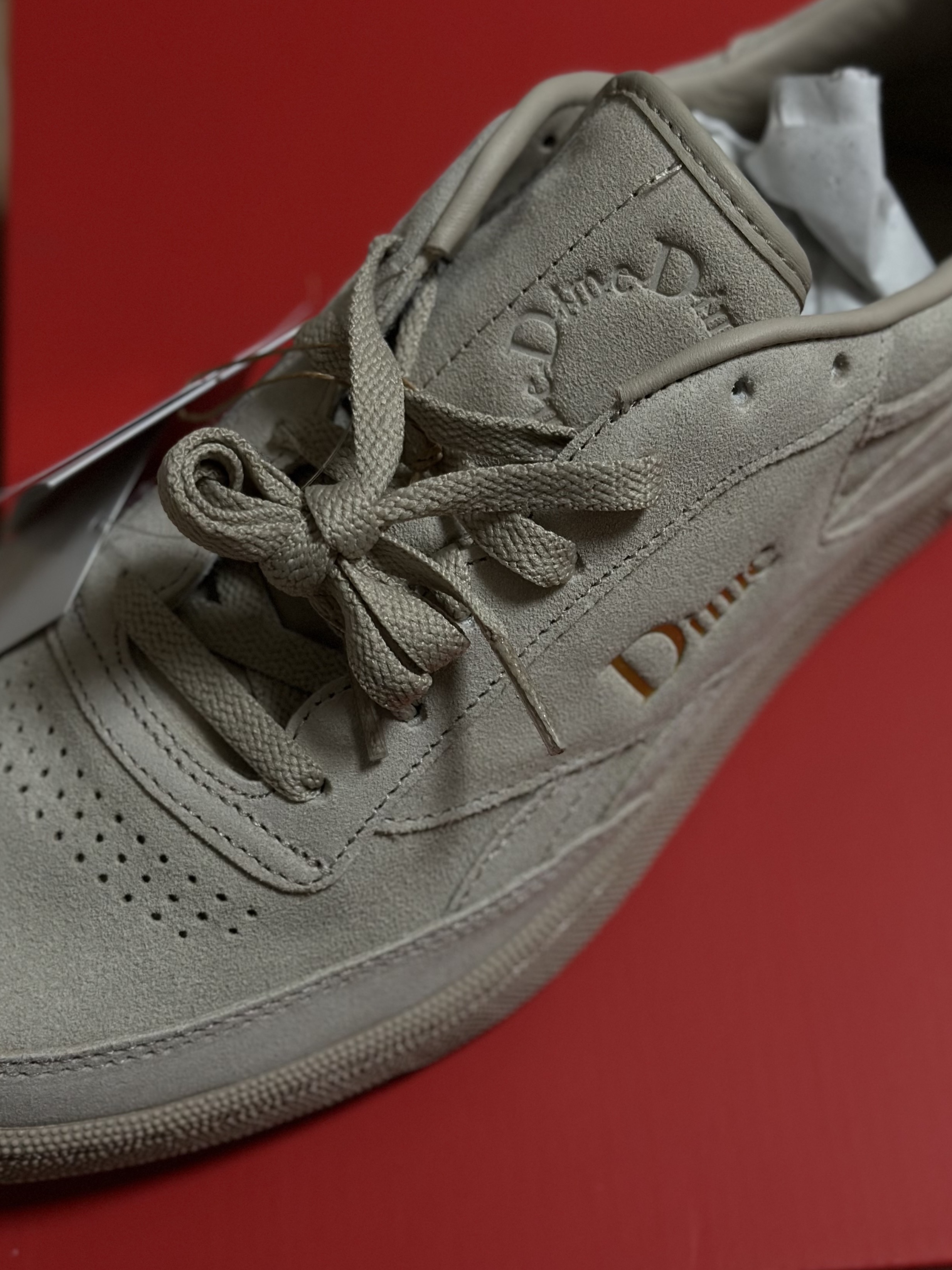 Reebok x Dime Club C Revenge Light Sand 착용 스타일 - 4