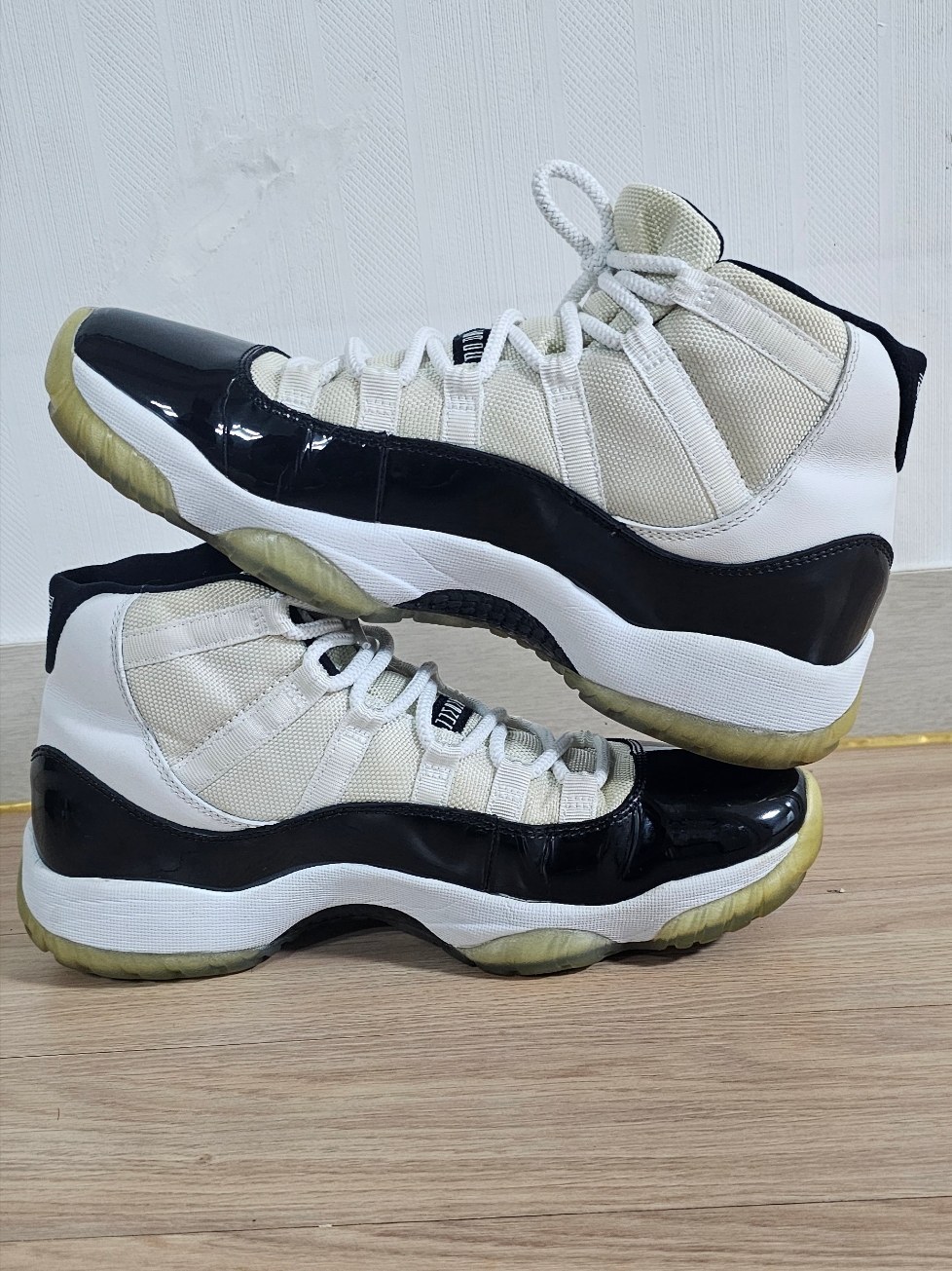 Jordan 11 Retro Concord 2011 착용 스타일 - 2
