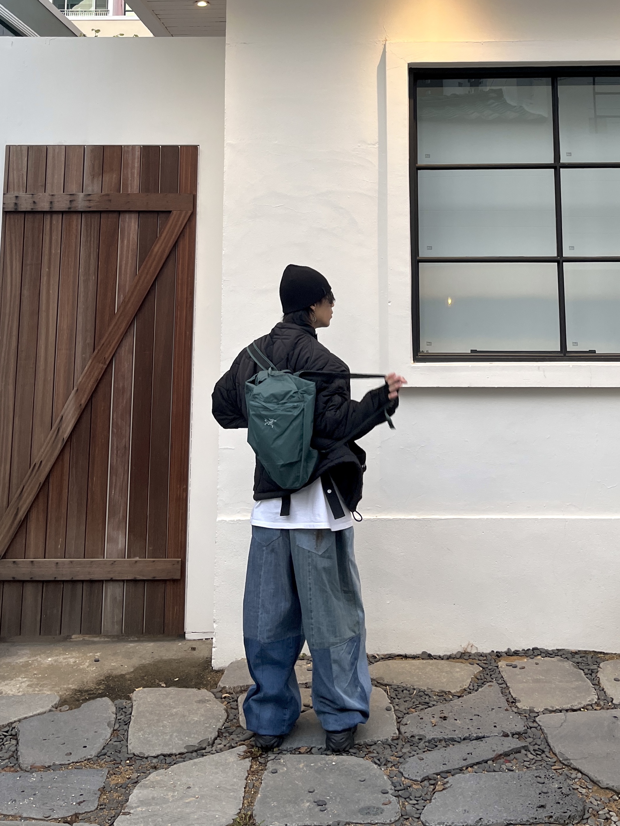 Arc'teryx Heliad 10 Backpack Boxcar, Oakley Factory Team x Brain Dead Chop Saw Black 착용 스타일 - 3
