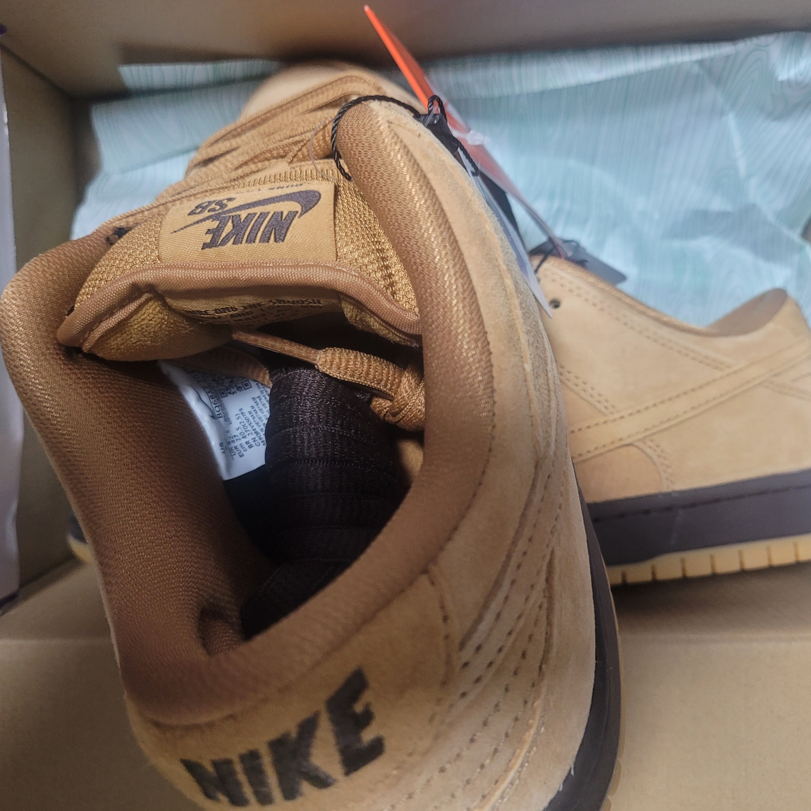 Nike SB Dunk Low Pro Wheat 2023 착용 스타일