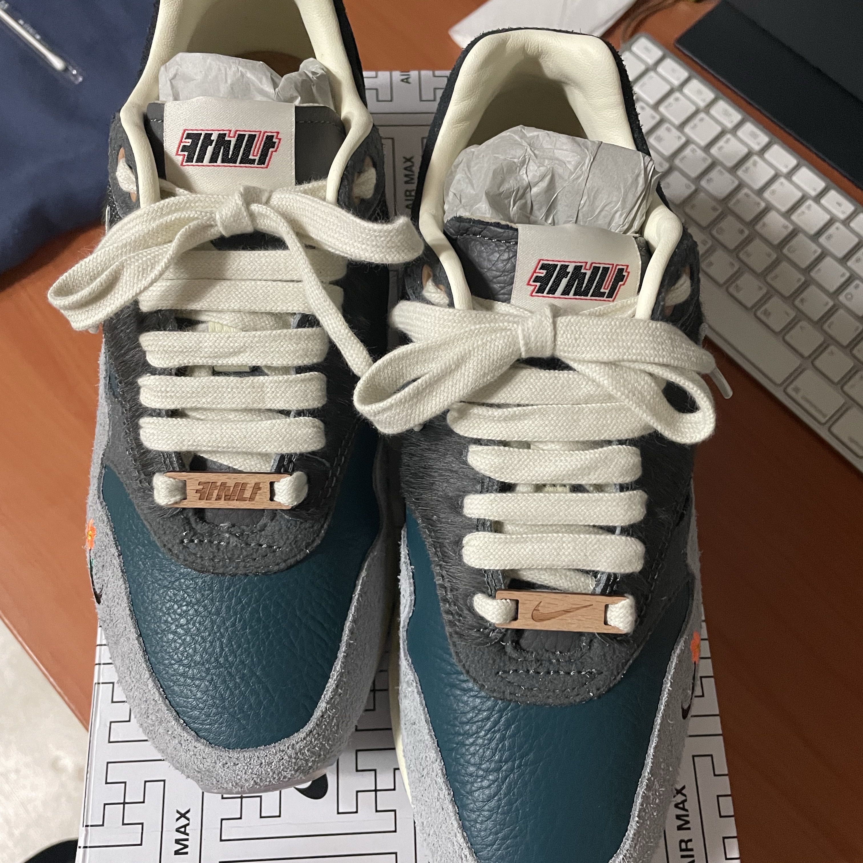 Nike x Kasina Air Max 1 SP Won-Ang Particle Grey 착용 스타일 - 1