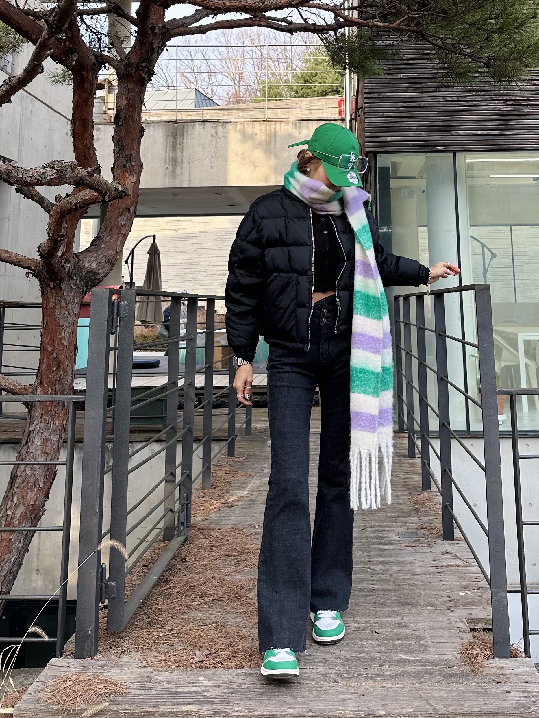 (W) Jordan 1 Retro High OG Lucky Green 착용 스타일 - 3