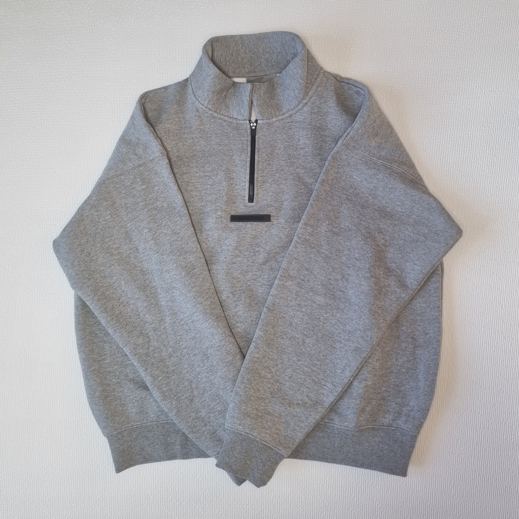 Essentials Mockneck Half-Zip Heather Oatmeal - 21SS 착용 스타일 - 1