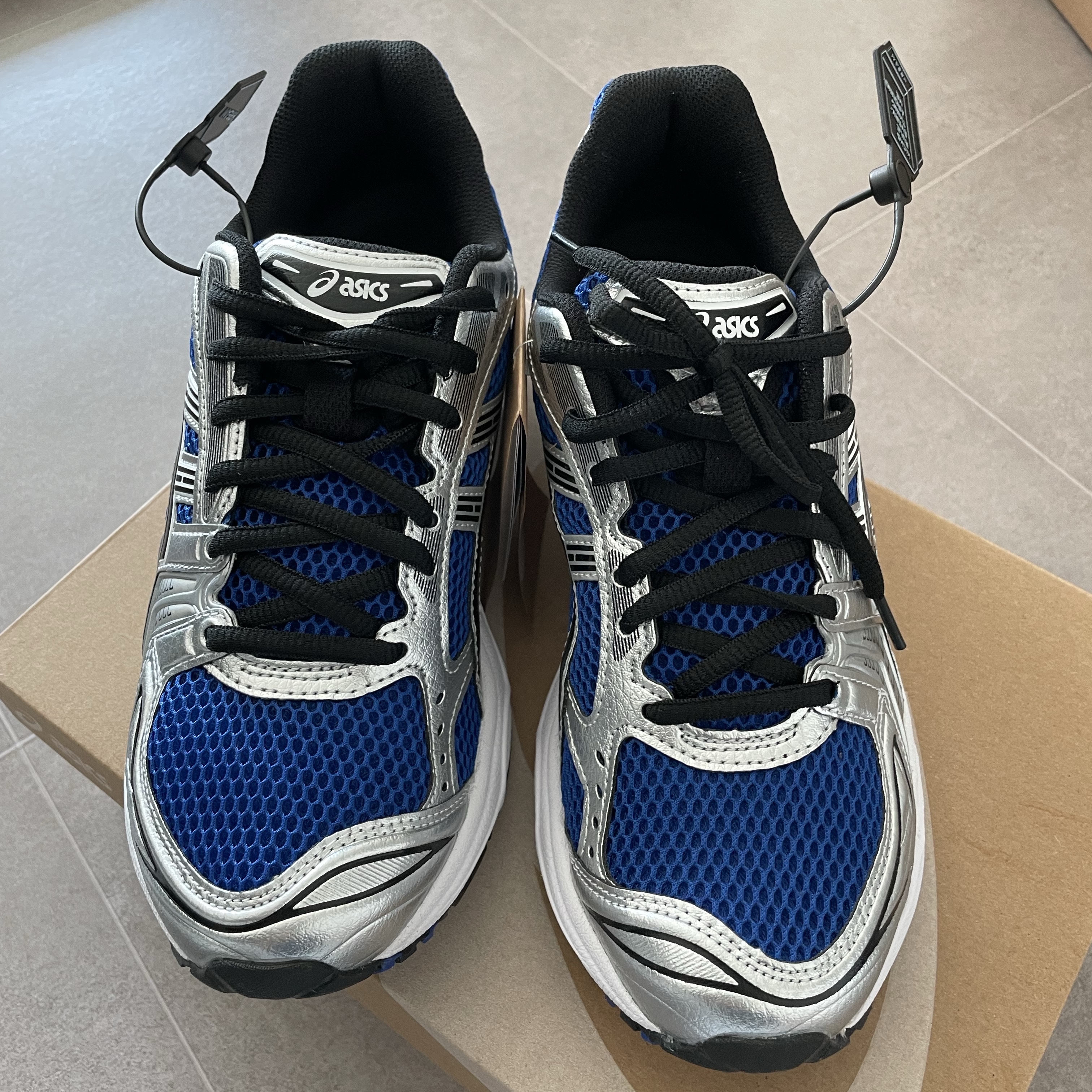 Asics Gel-Kayano 14 Monaco Blue Black 착용 스타일 - 1